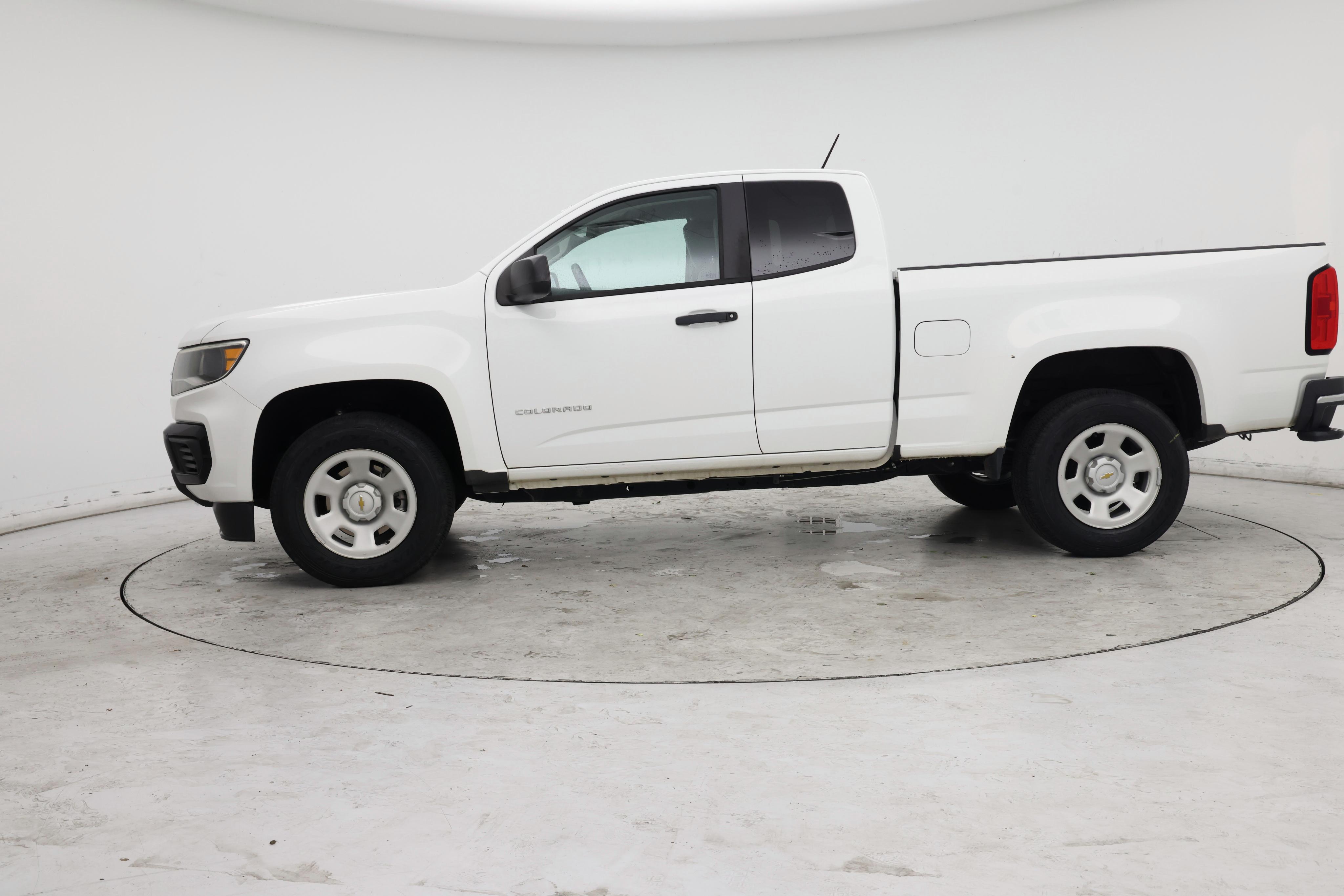 Thumbnail: 2021 Chevrolet Colorado - 3