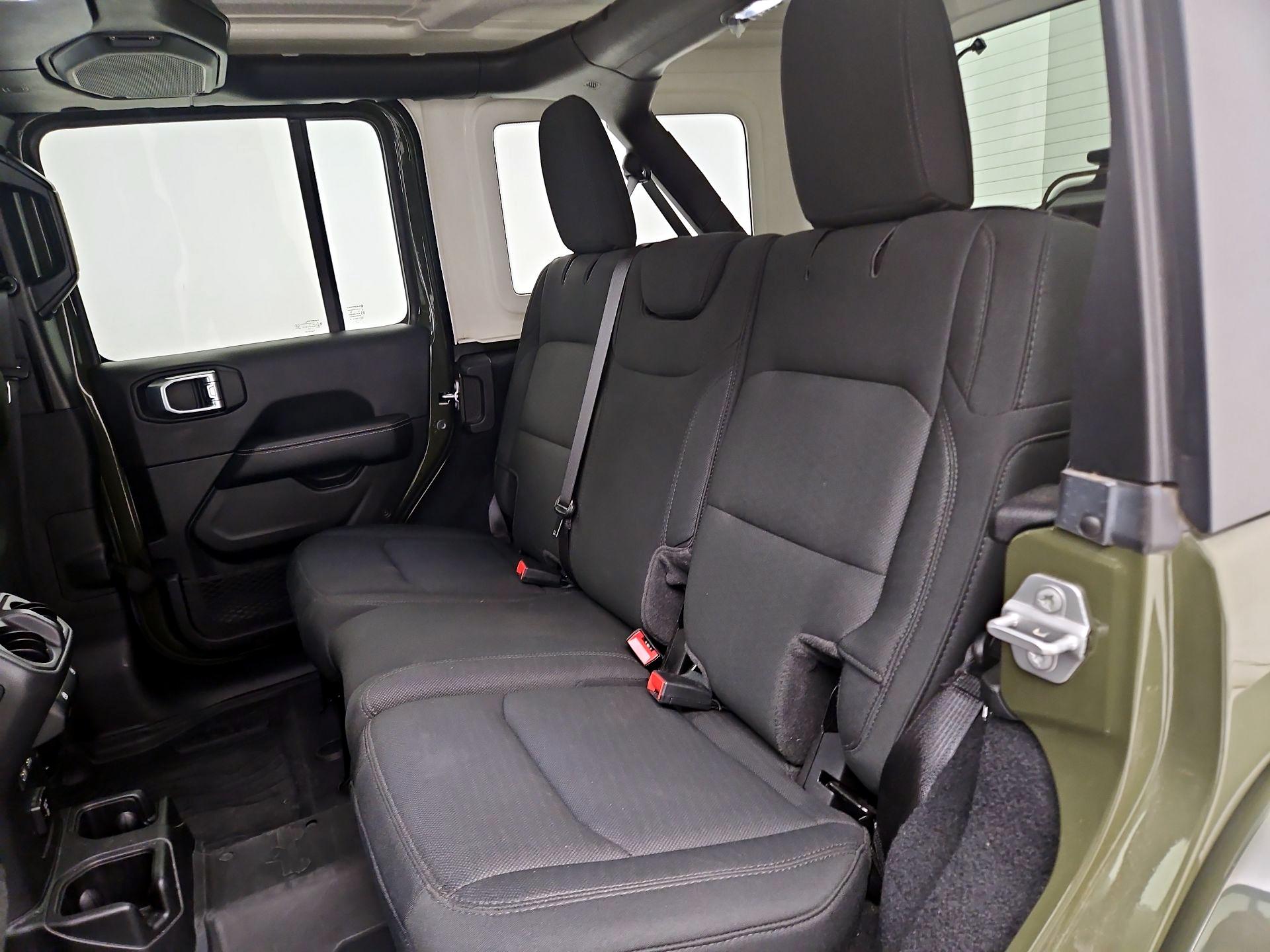 Thumbnail: 2022 Jeep Wrangler - 20