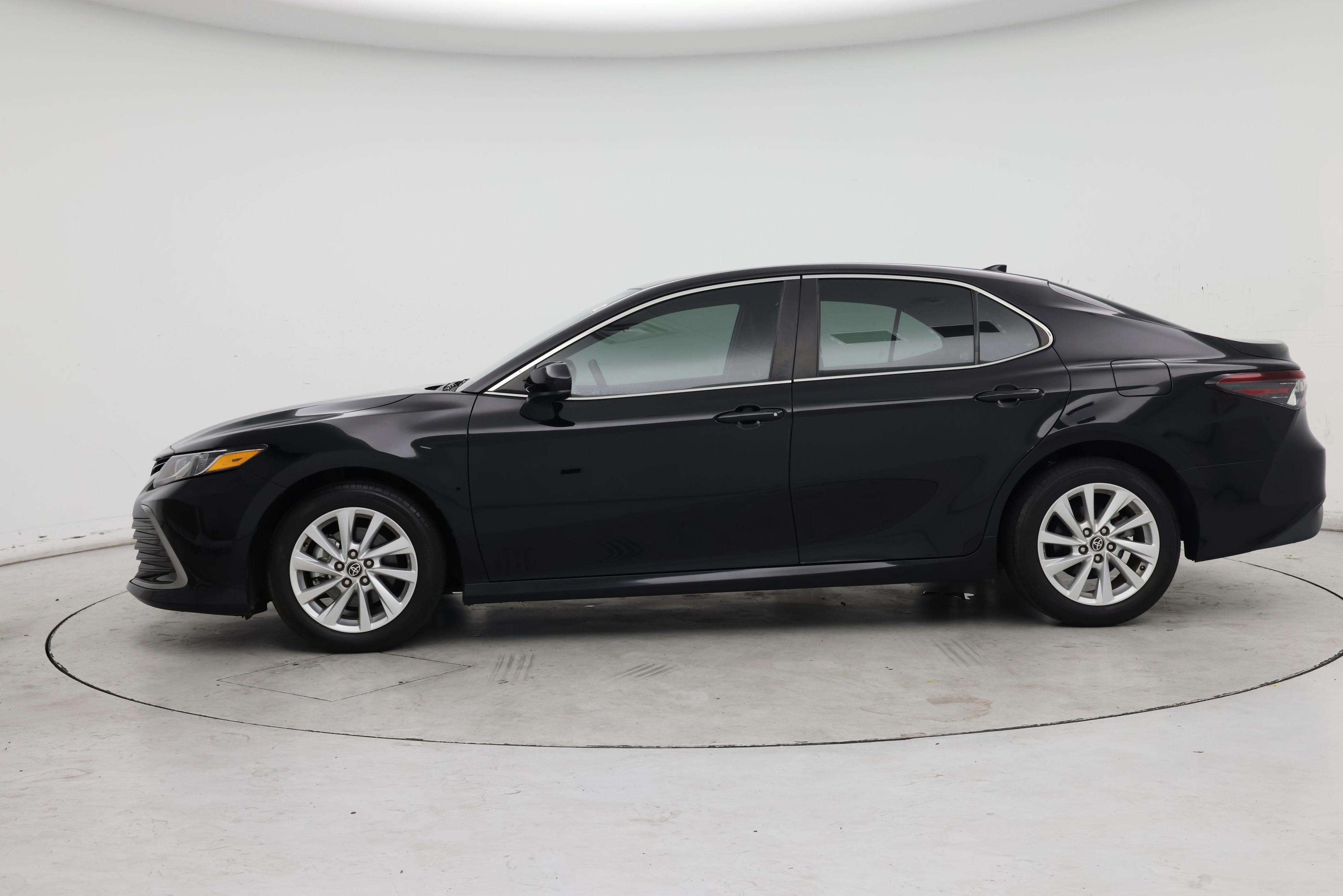 Thumbnail: 2023 Toyota Camry - 3