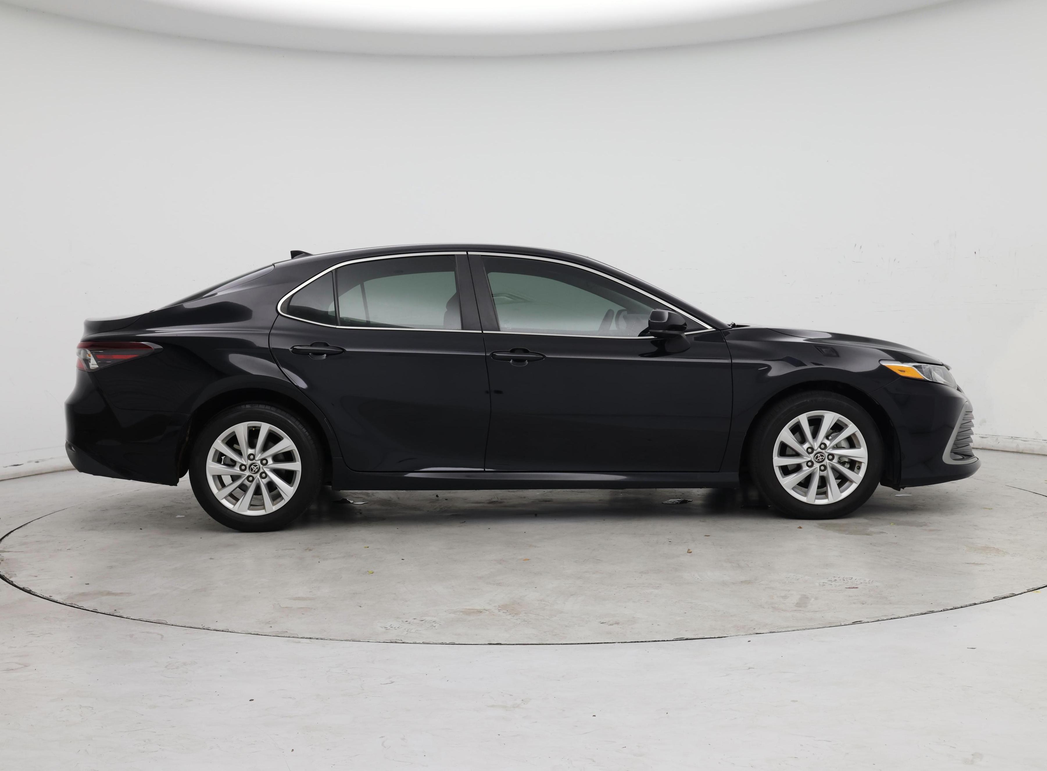 Thumbnail: 2023 Toyota Camry - 7