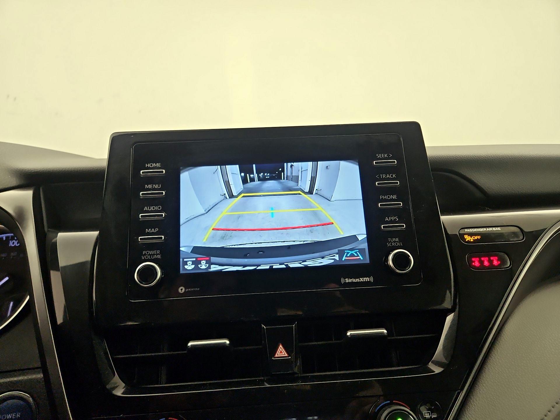 Thumbnail: 2021 Toyota Camry - 15