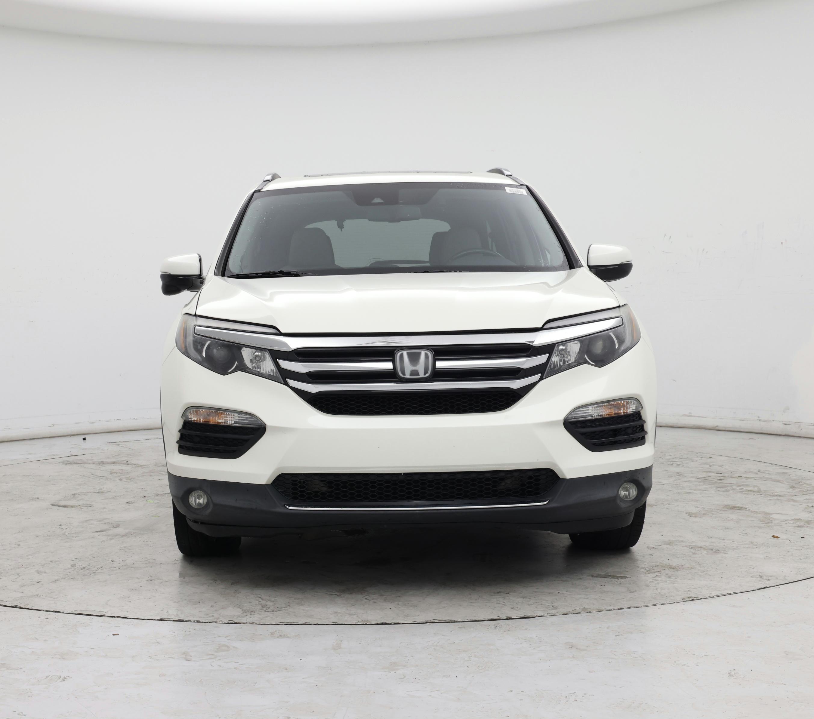 Thumbnail: 2017 Honda Pilot - 5