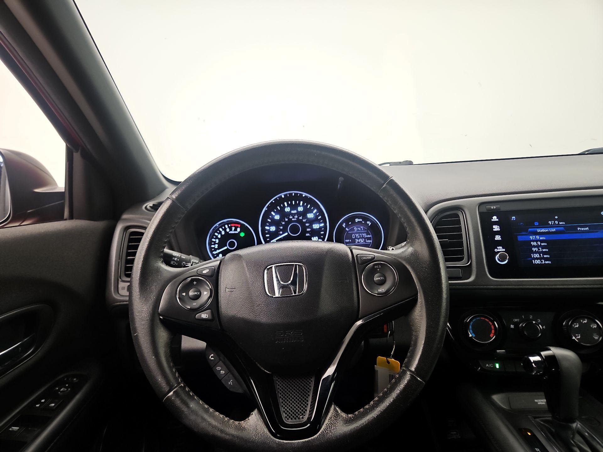 Thumbnail: 2019 Honda HR-V - 10