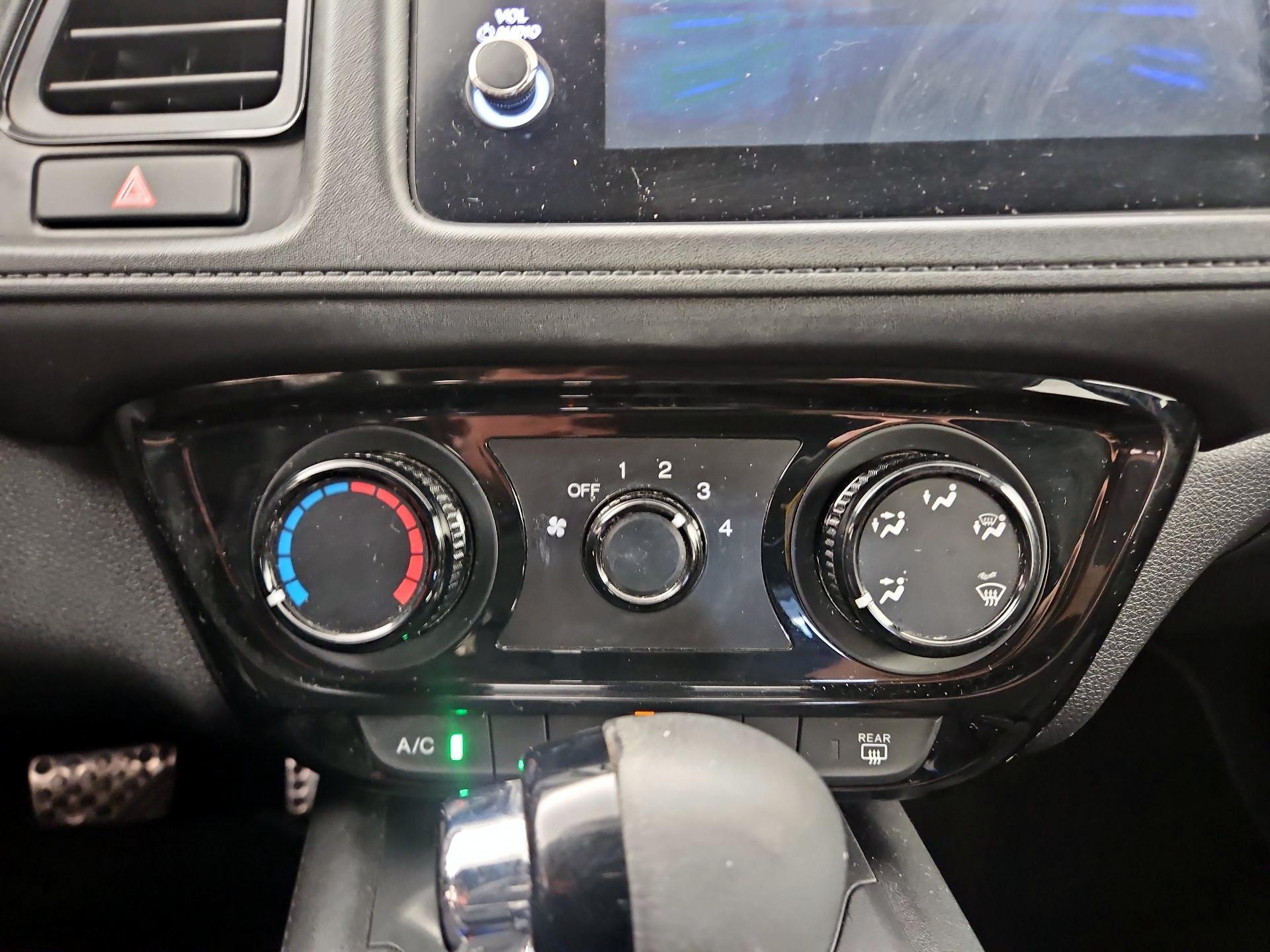 Thumbnail: 2019 Honda HR-V - 16