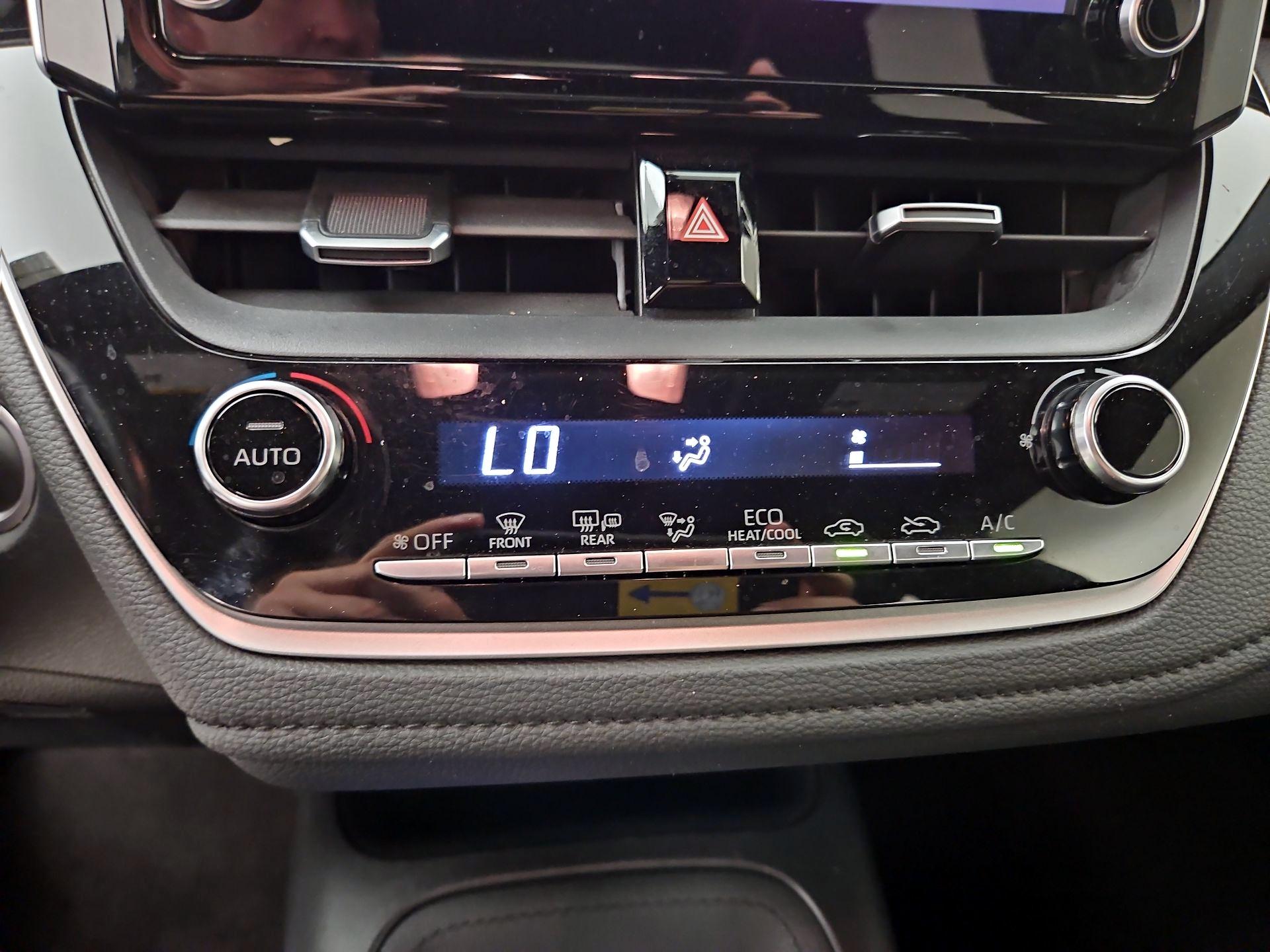 Thumbnail: 2020 Toyota Corolla - 16