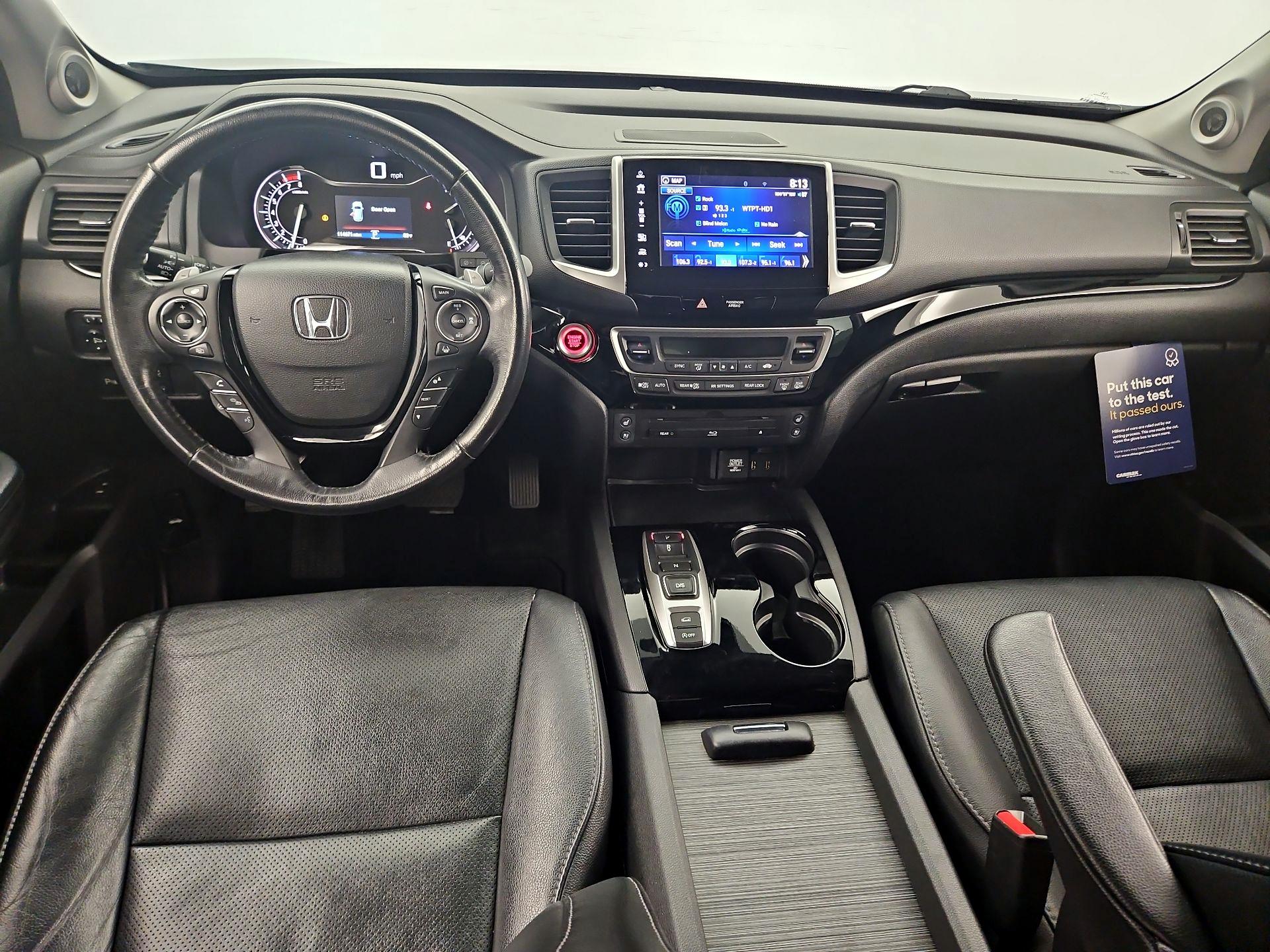 Thumbnail: 2017 Honda Pilot - 9