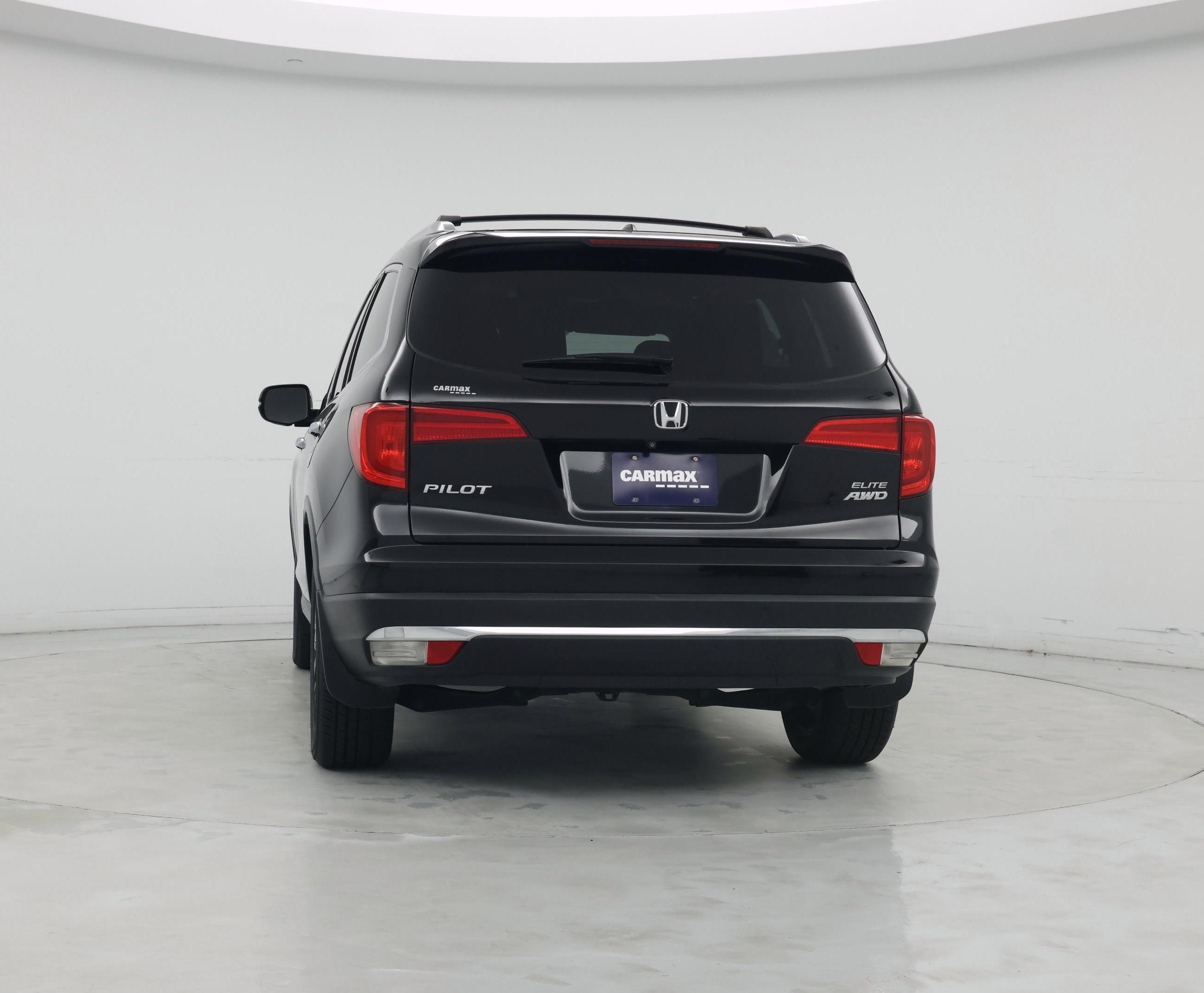 Thumbnail: 2017 Honda Pilot - 6