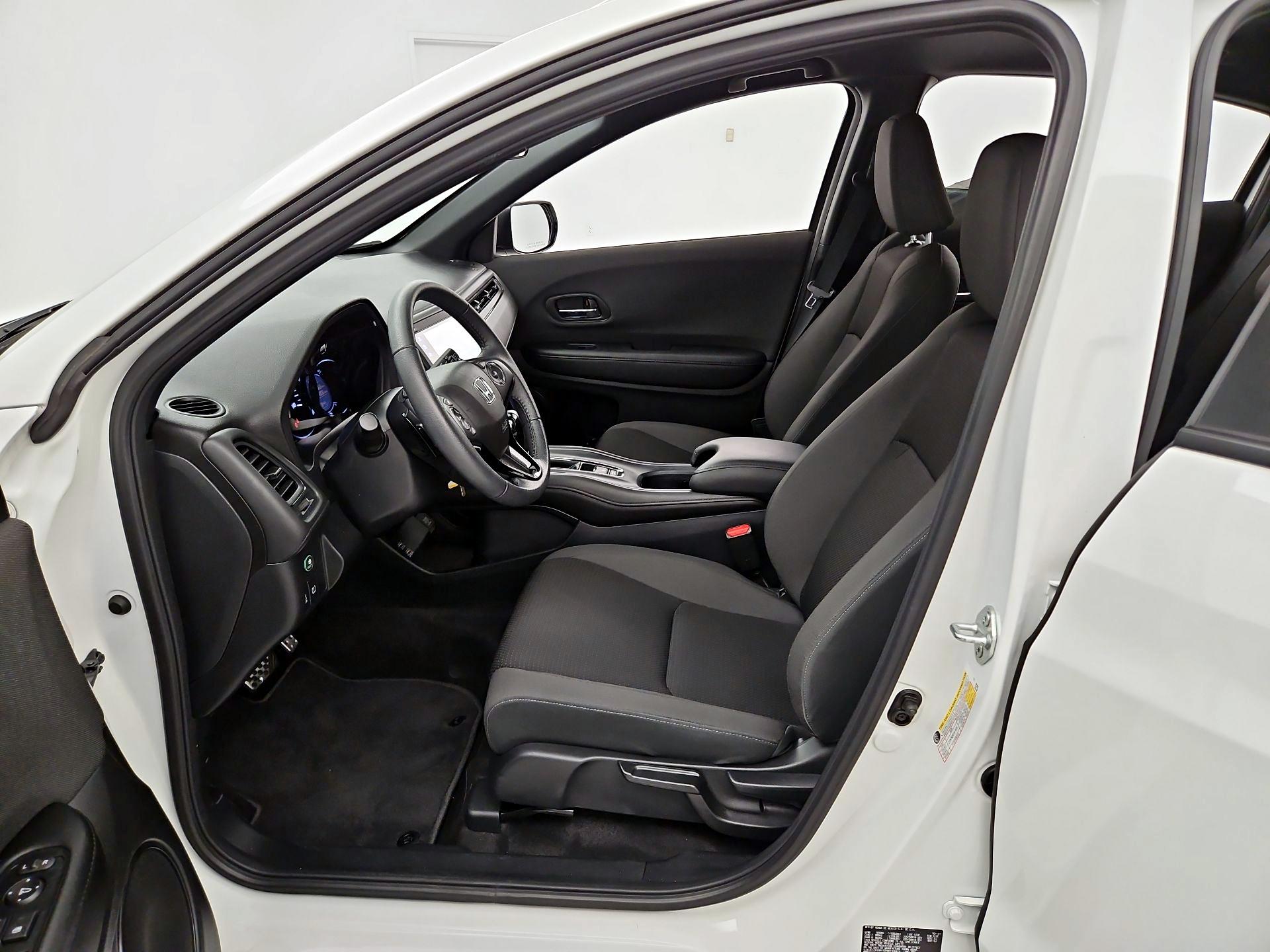 Thumbnail: 2022 Honda HR-V - 11