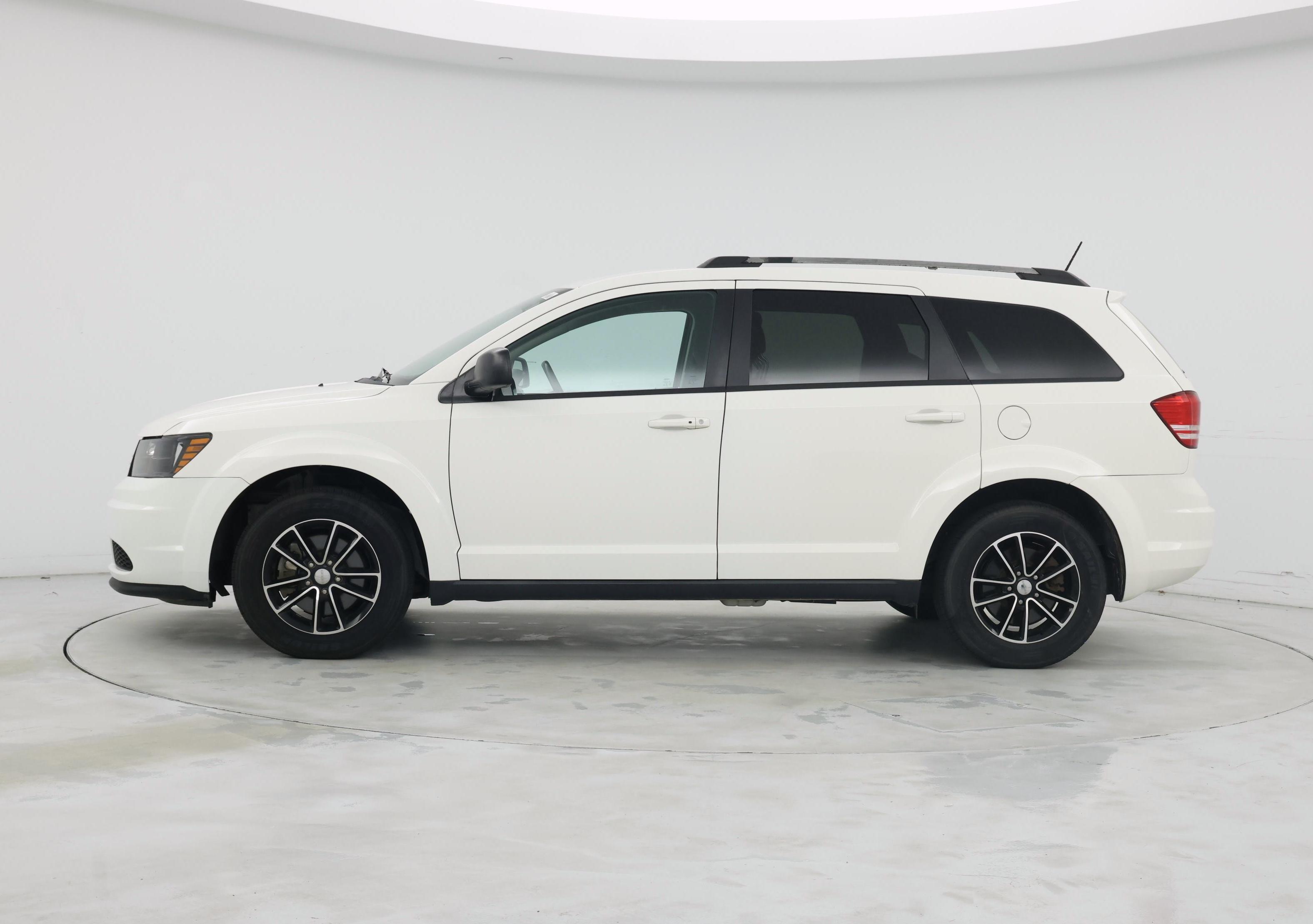 Thumbnail: 2017 Dodge Journey - 3