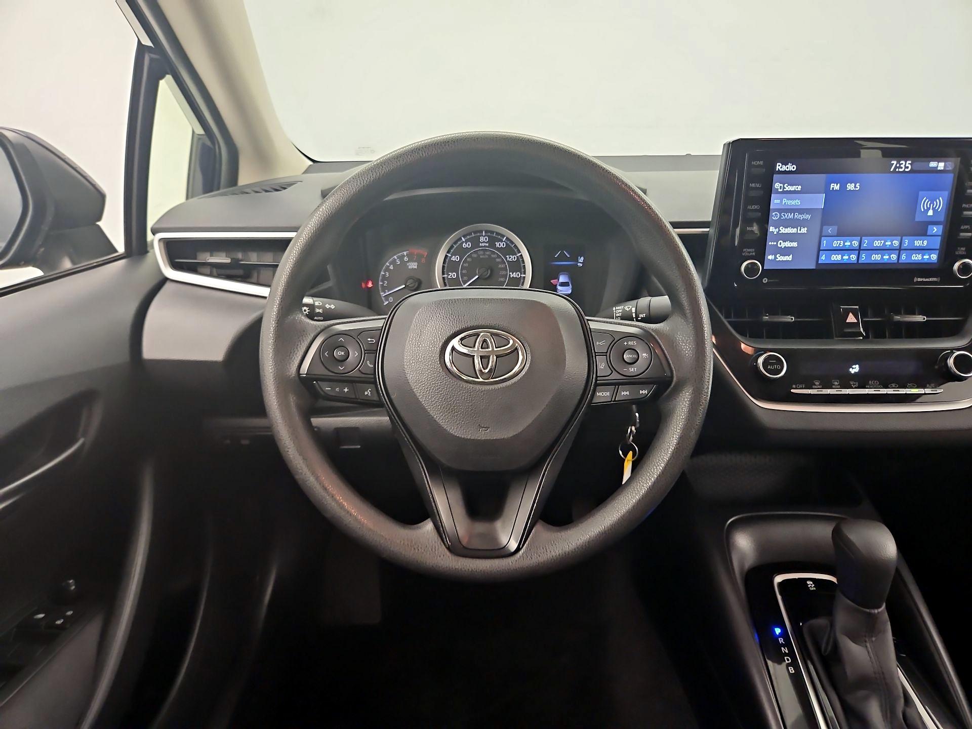 Thumbnail: 2022 Toyota Corolla - 10