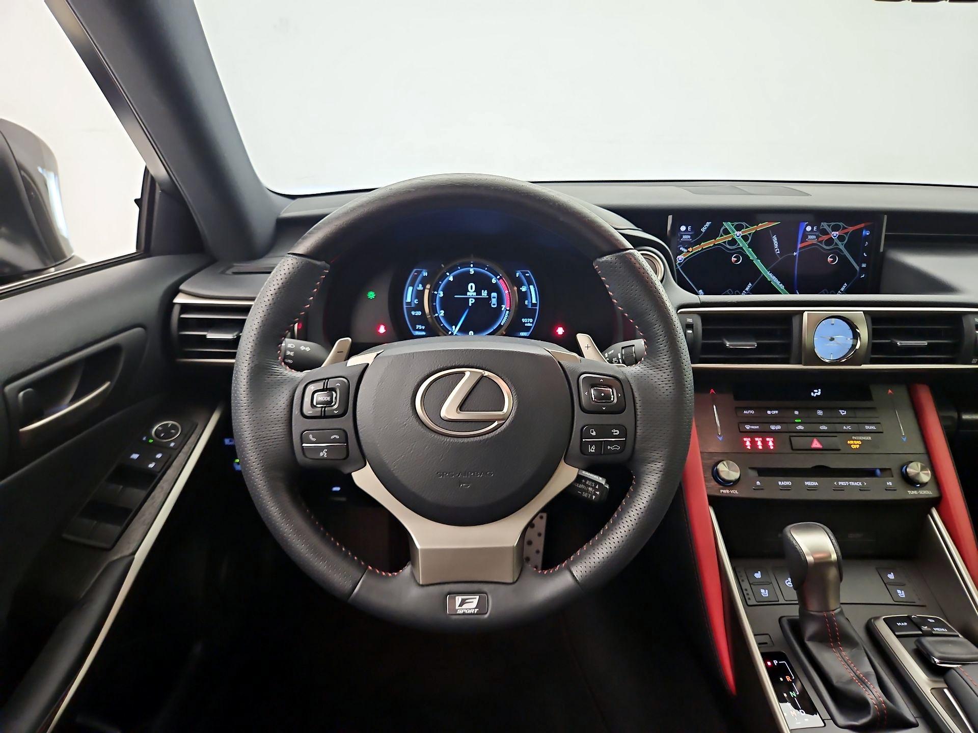 Thumbnail: 2019 Lexus IS - 10