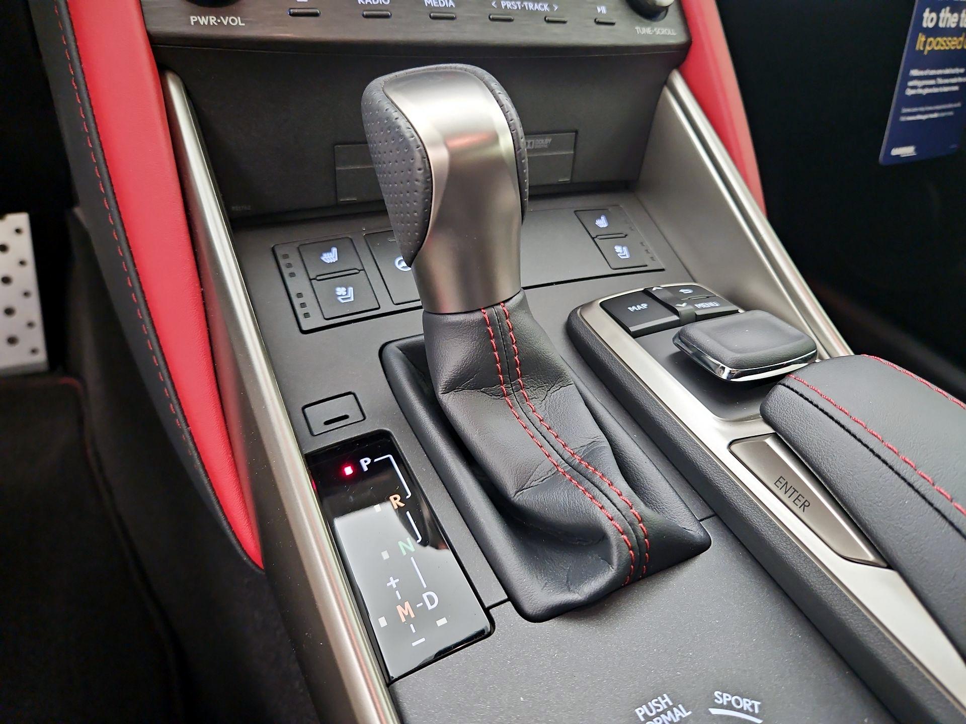 Thumbnail: 2019 Lexus IS - 18