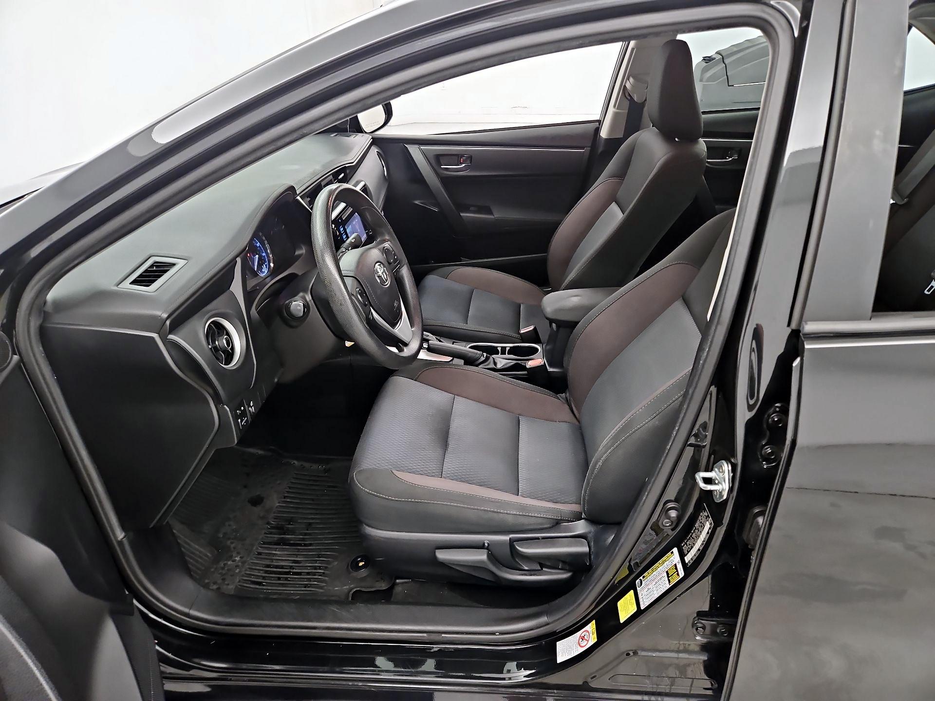 Thumbnail: 2018 Toyota Corolla - 11