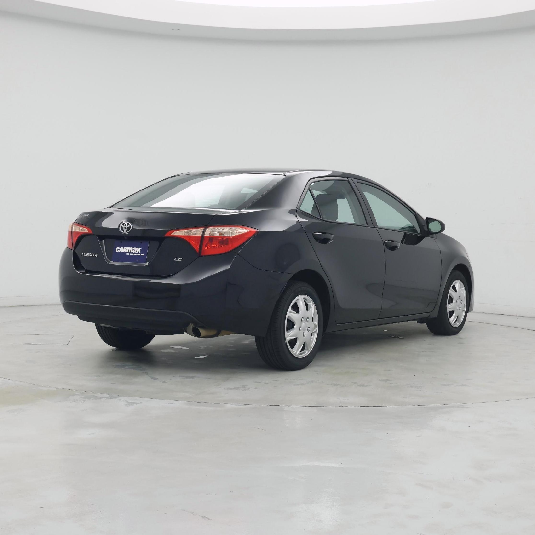 Thumbnail: 2018 Toyota Corolla - 8