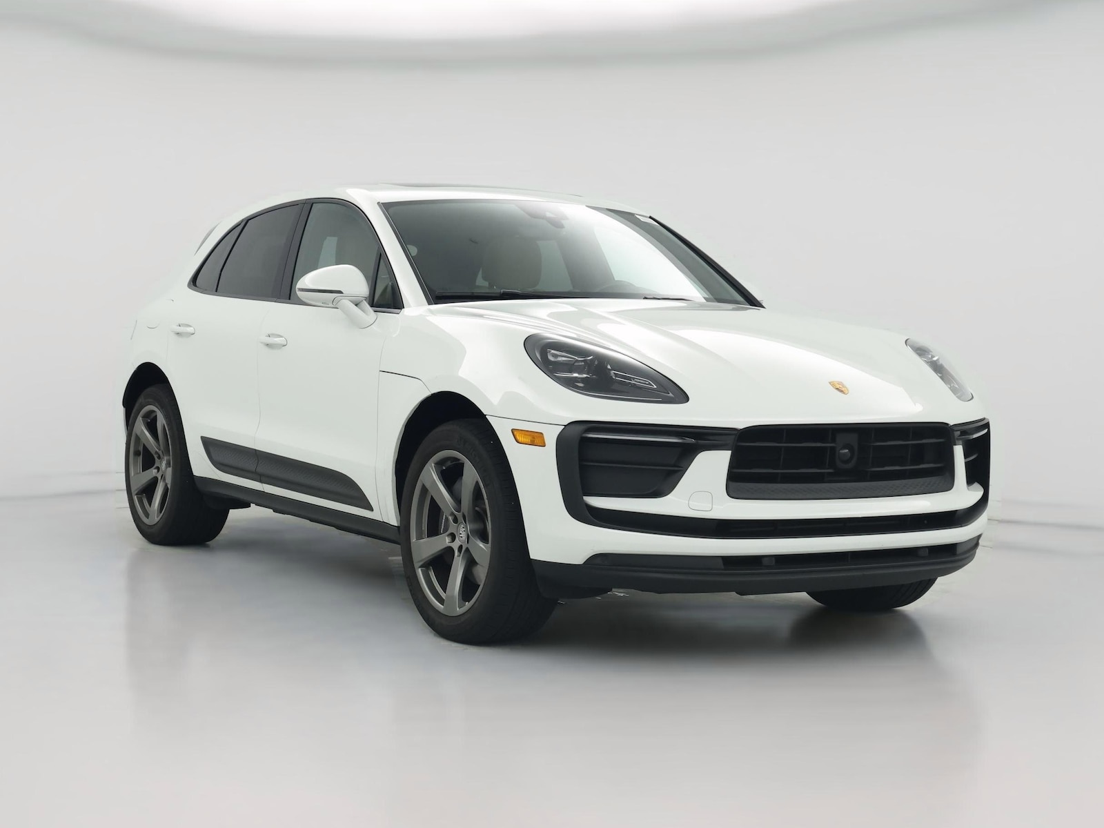 2022 Porsche Macan Base