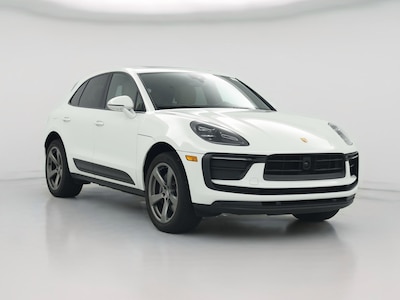 White 2022 Porsche Macan