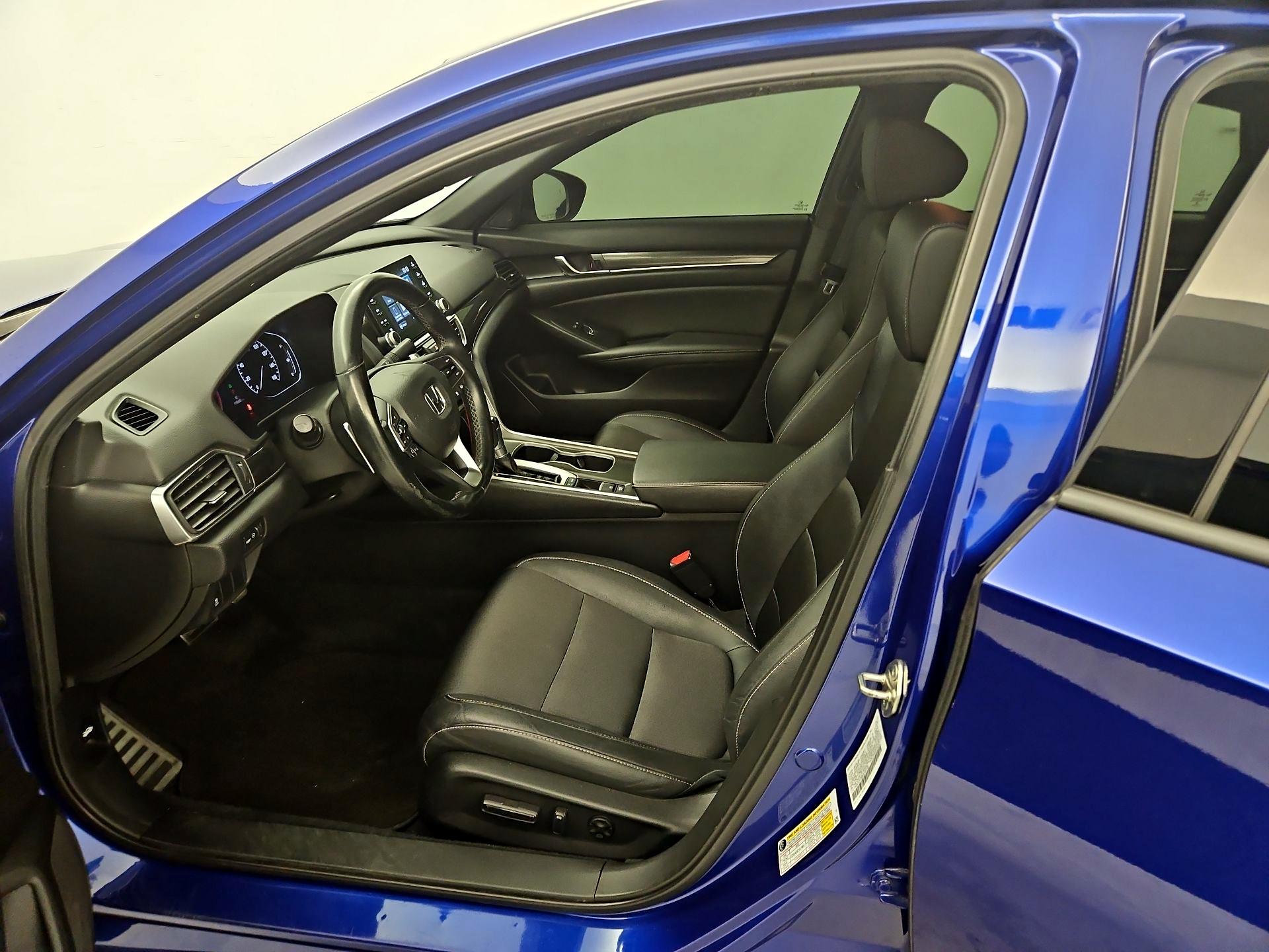 Thumbnail: 2019 Honda Accord - 11