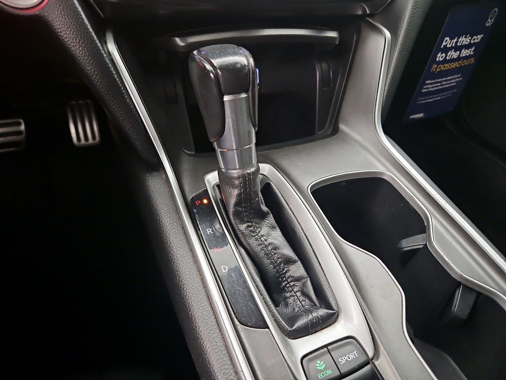 Thumbnail: 2019 Honda Accord - 17
