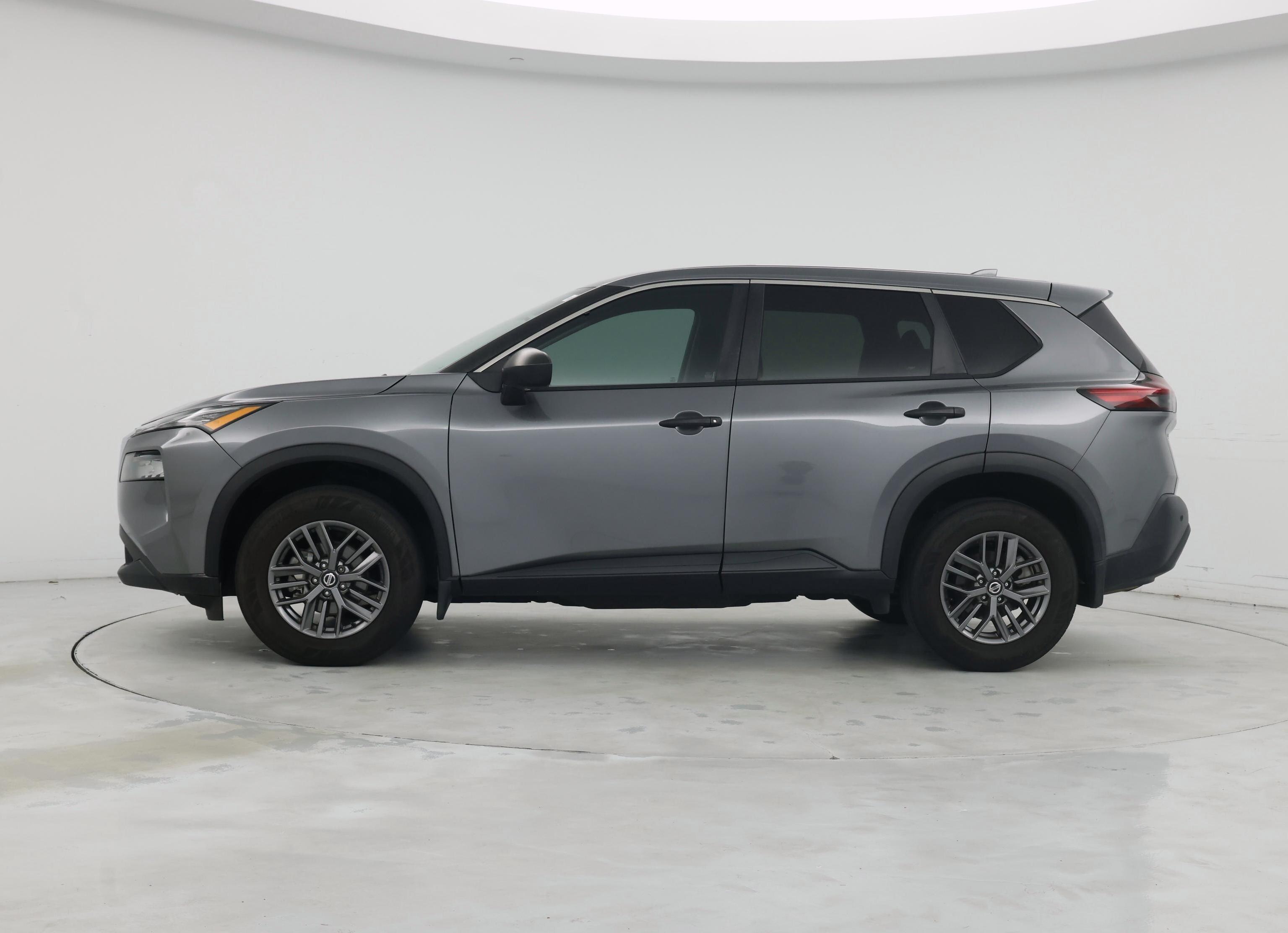 Thumbnail: 2021 Nissan Rogue - 3