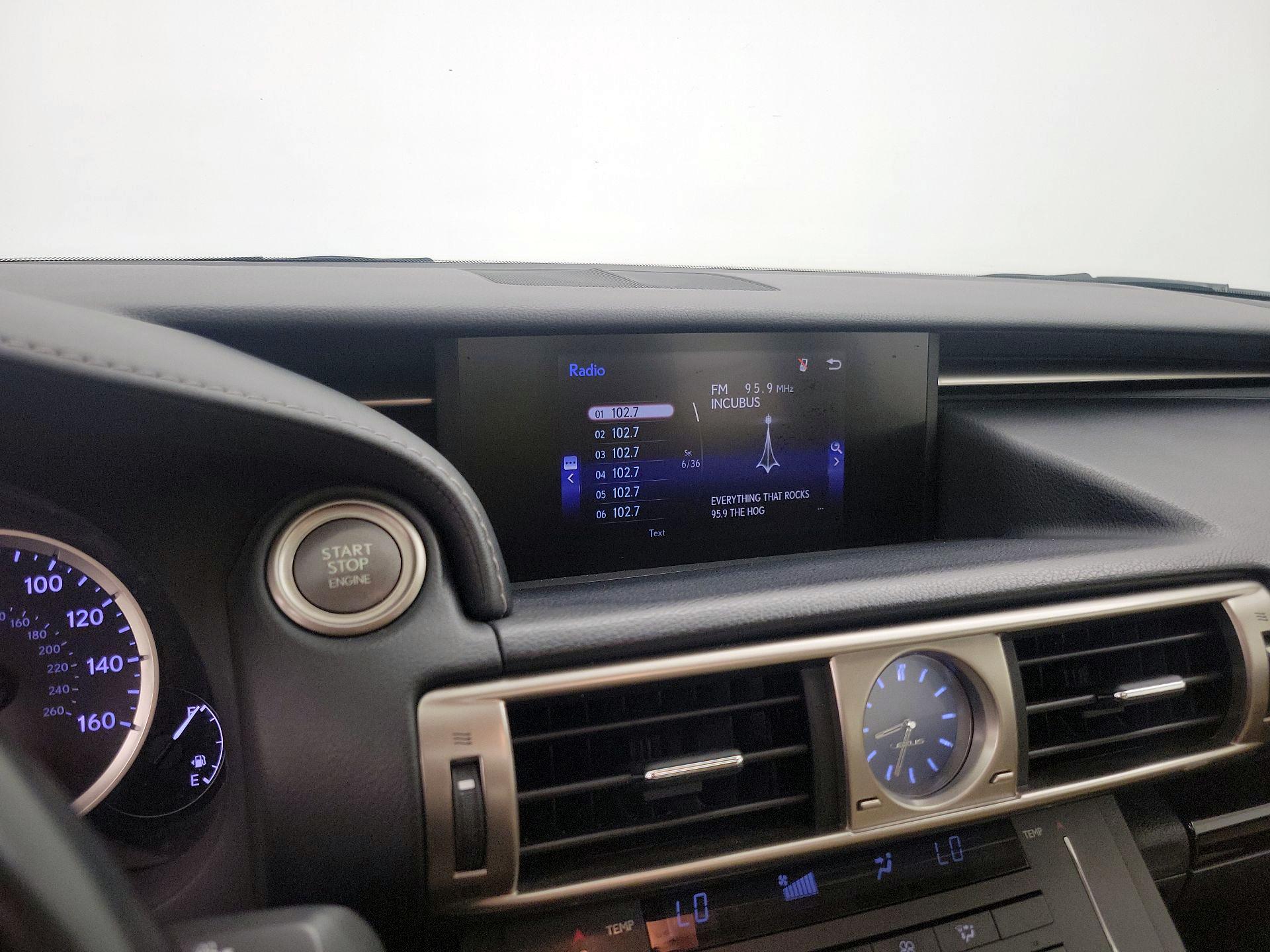 Thumbnail: 2015 Lexus IS - 15