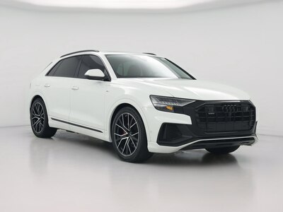 White 2022 Audi Q8 Prestige