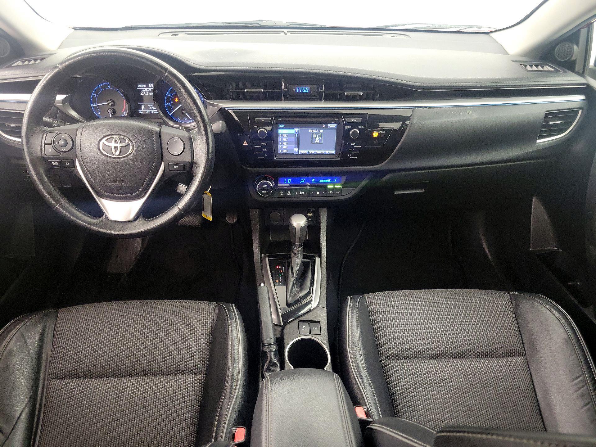 Thumbnail: 2015 Toyota Corolla - 9