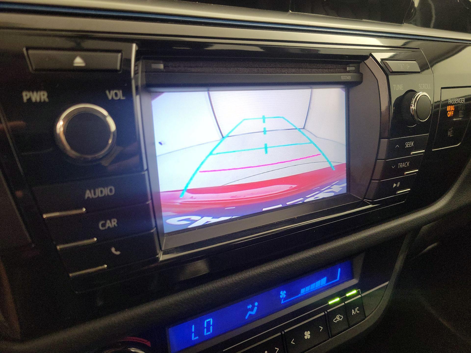 Thumbnail: 2015 Toyota Corolla - 14