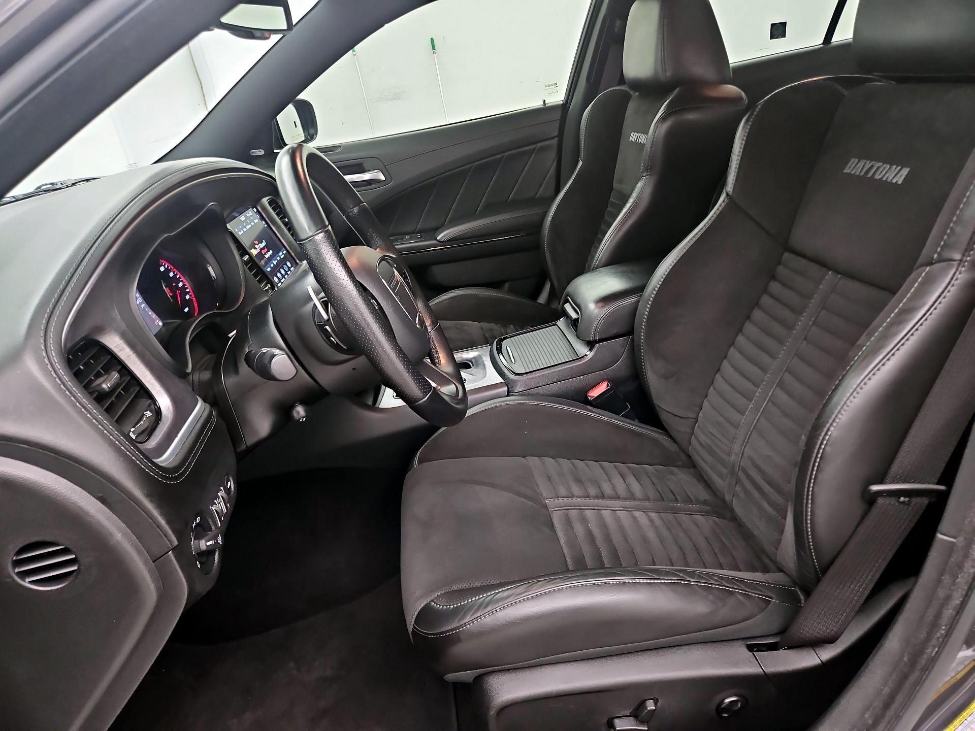 Thumbnail: 2021 Dodge Charger - 11