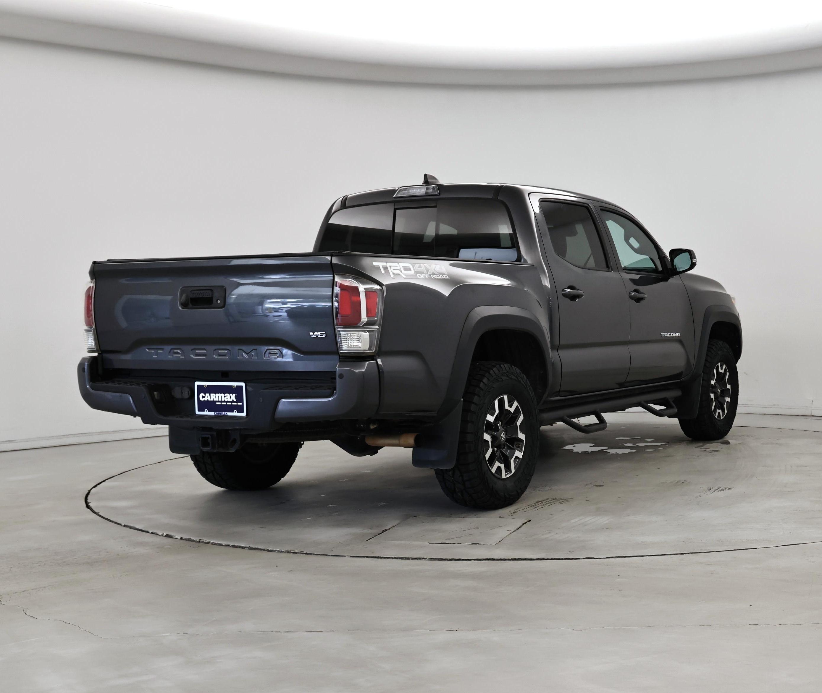 Thumbnail: 2020 Toyota Tacoma - 8