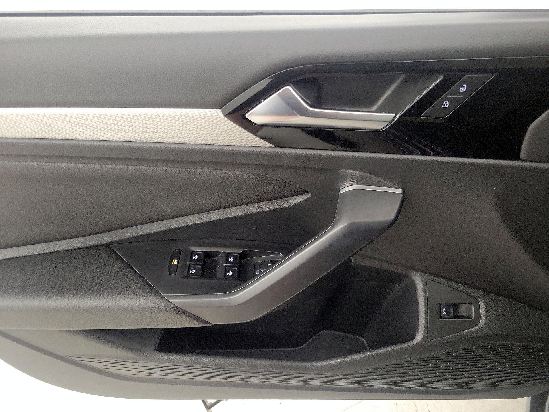 Thumbnail: 2020 Volkswagen Jetta - 12