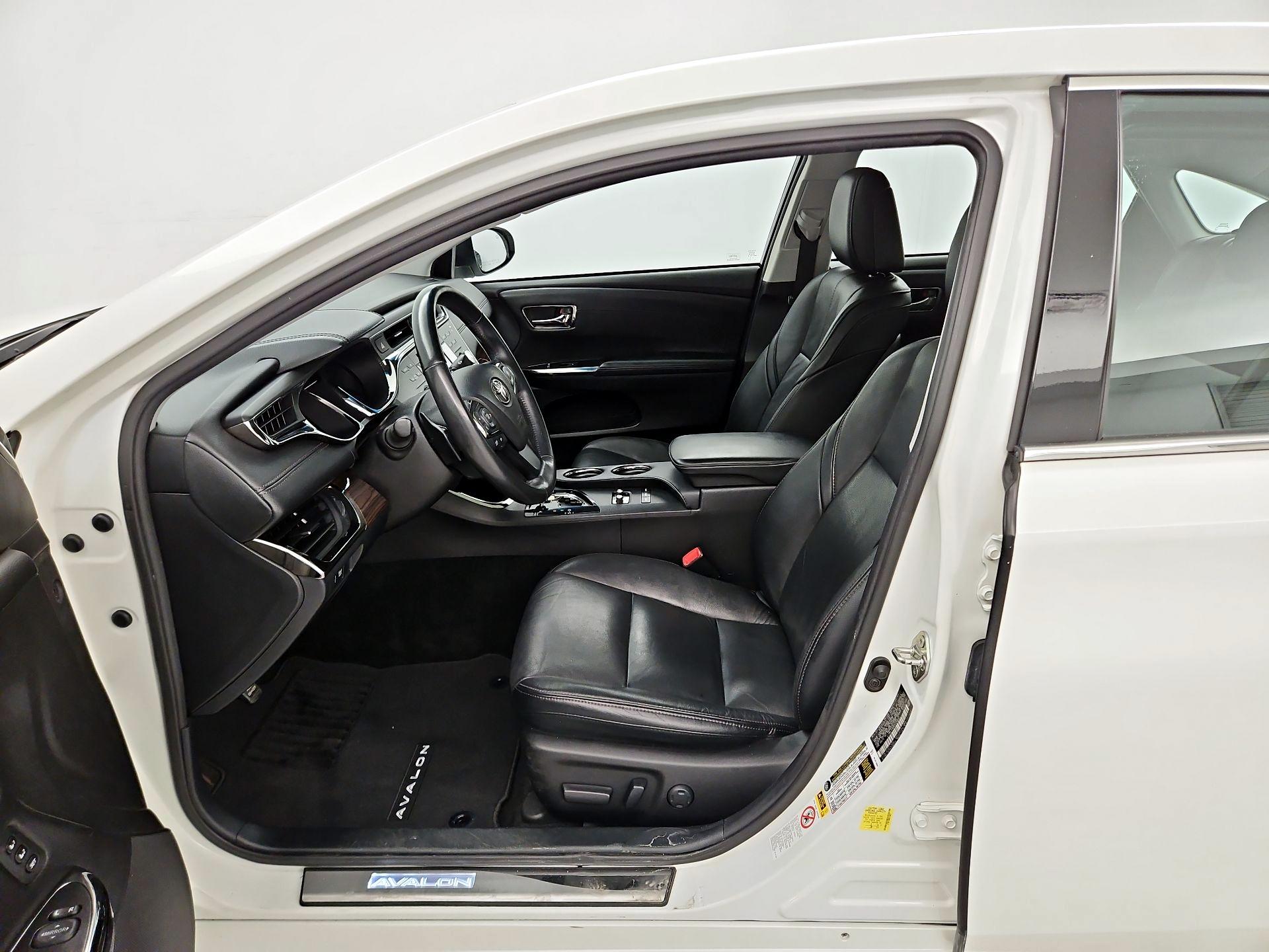 Thumbnail: 2014 Toyota Avalon - 11