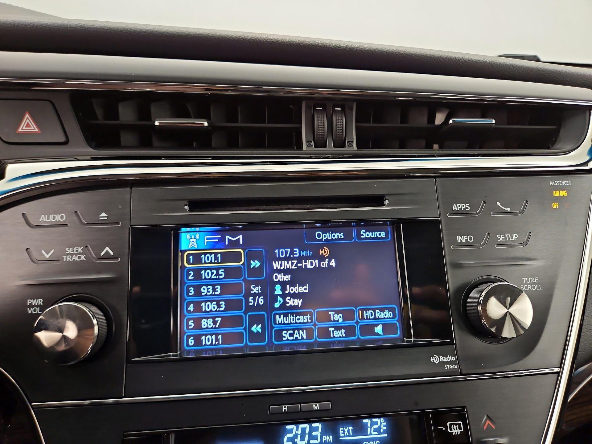Thumbnail: 2014 Toyota Avalon - 16