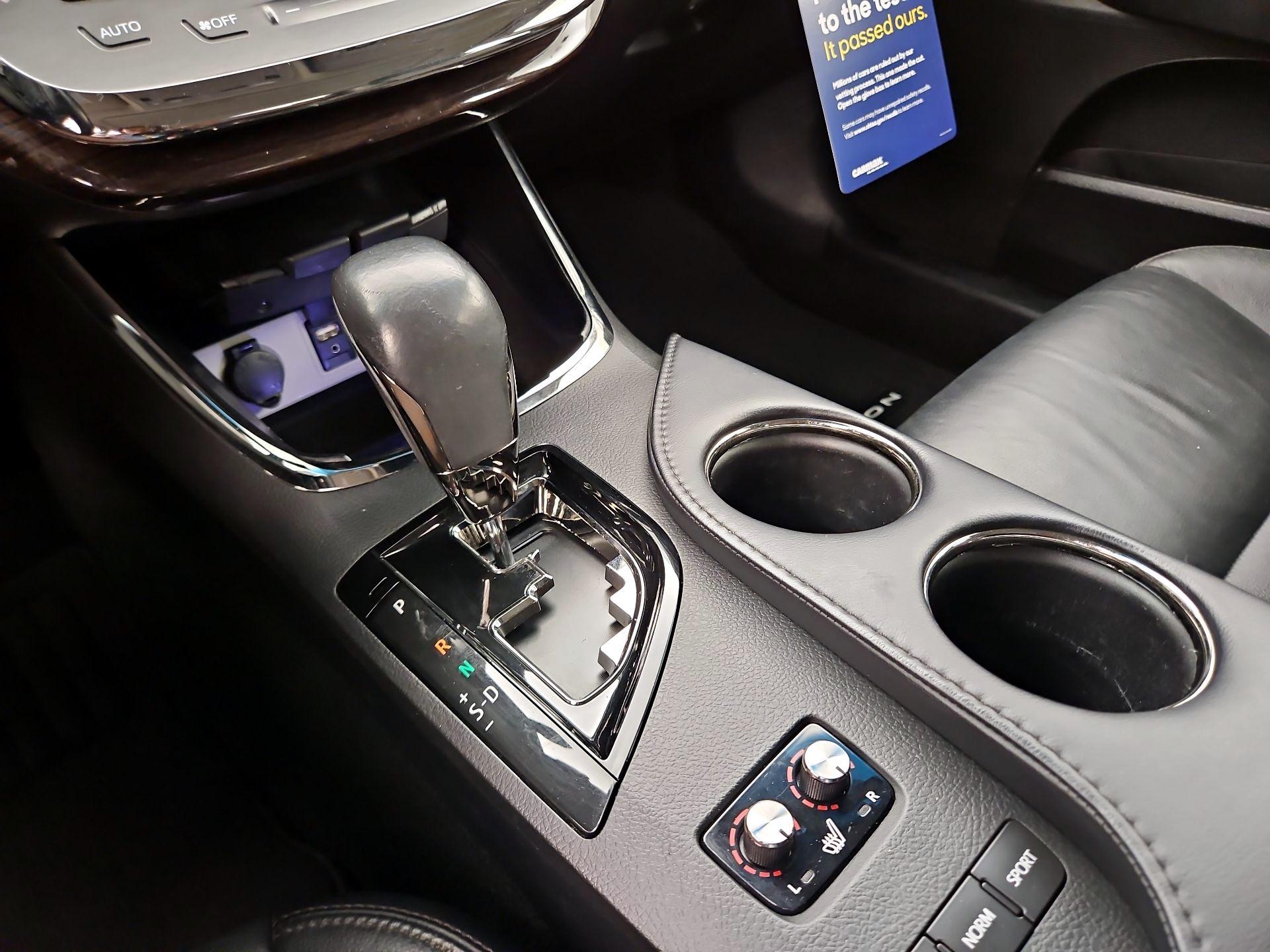 Thumbnail: 2014 Toyota Avalon - 18