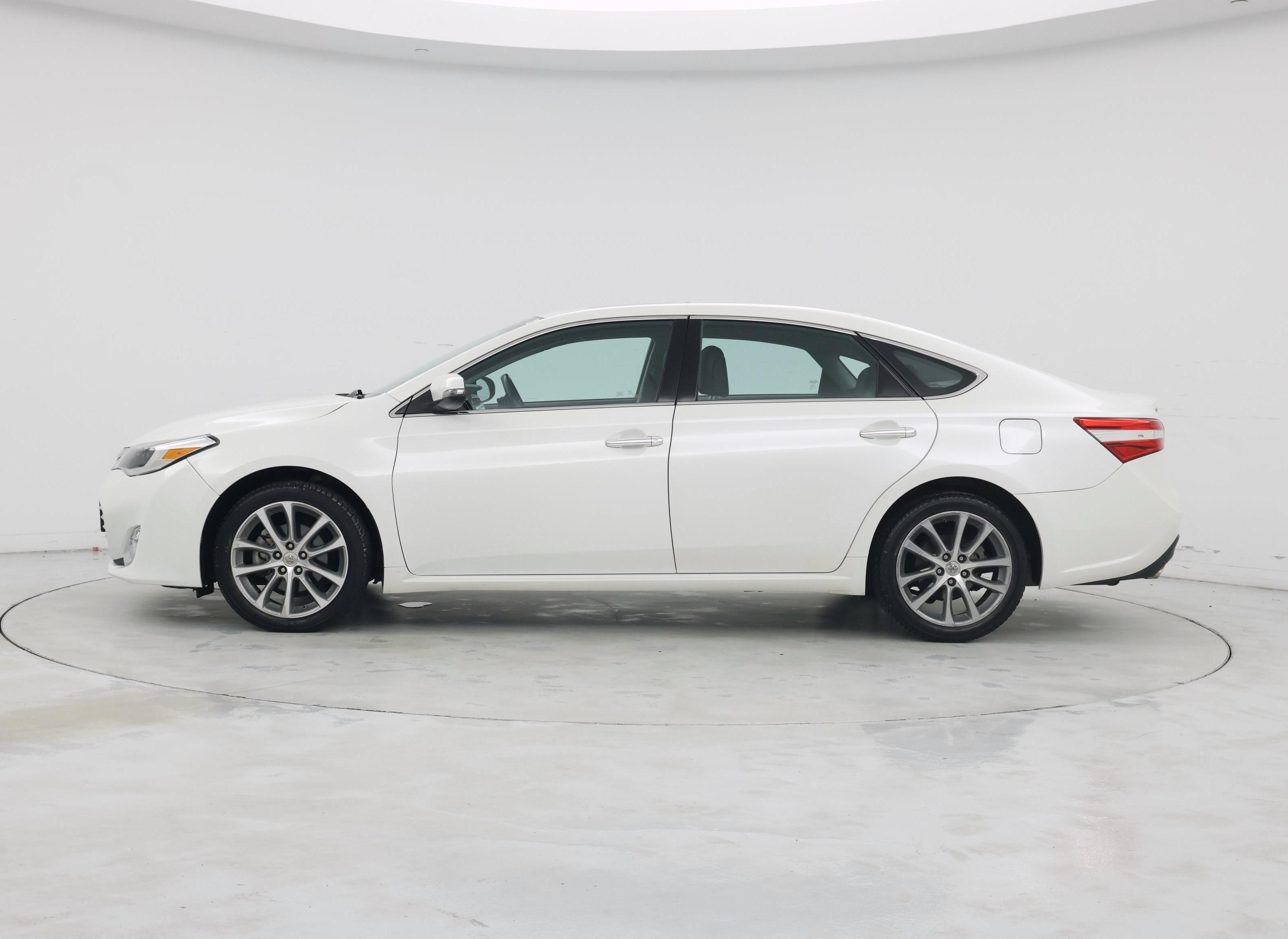 Thumbnail: 2014 Toyota Avalon - 3