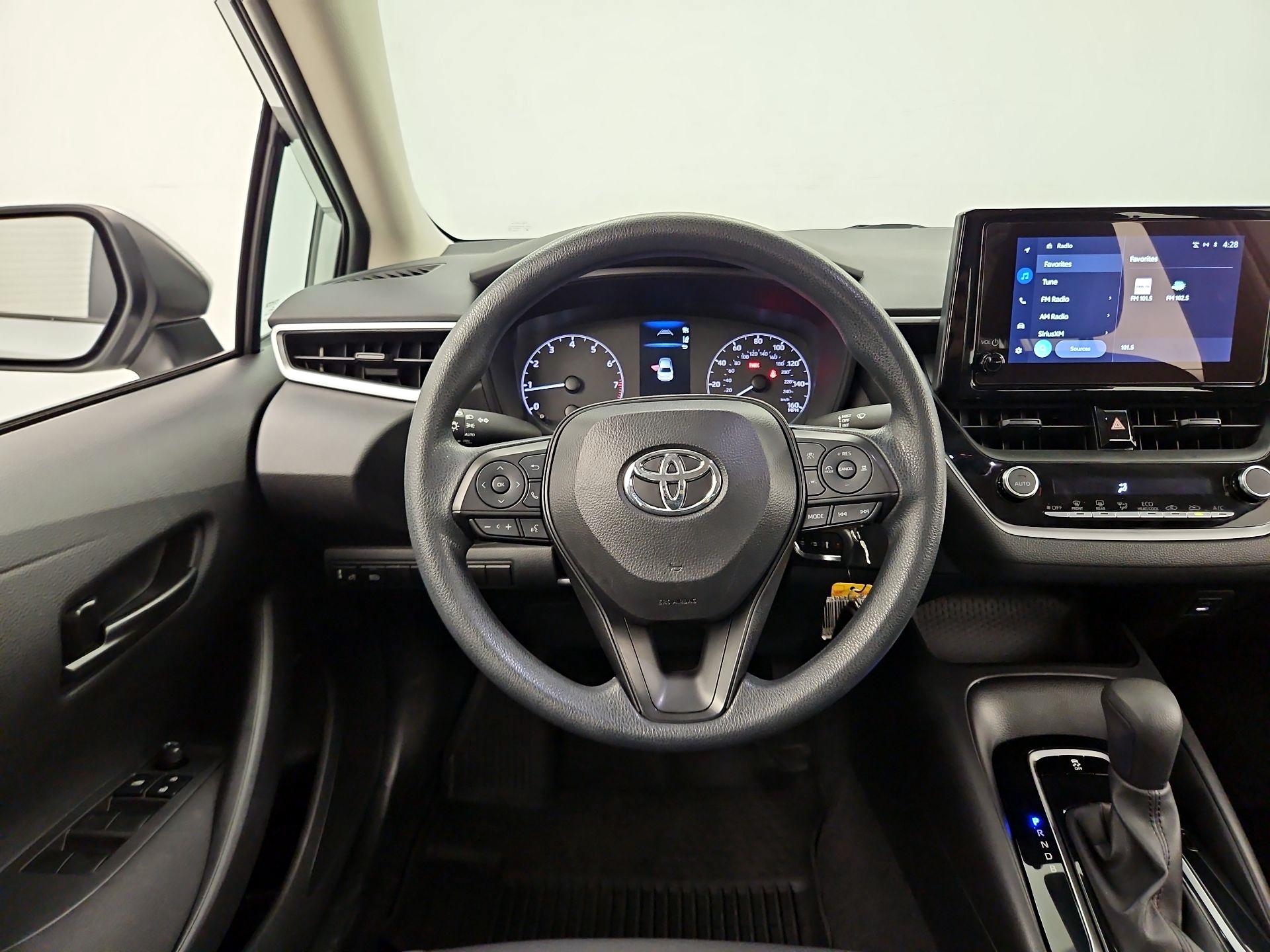 Thumbnail: 2024 Toyota Corolla - 10