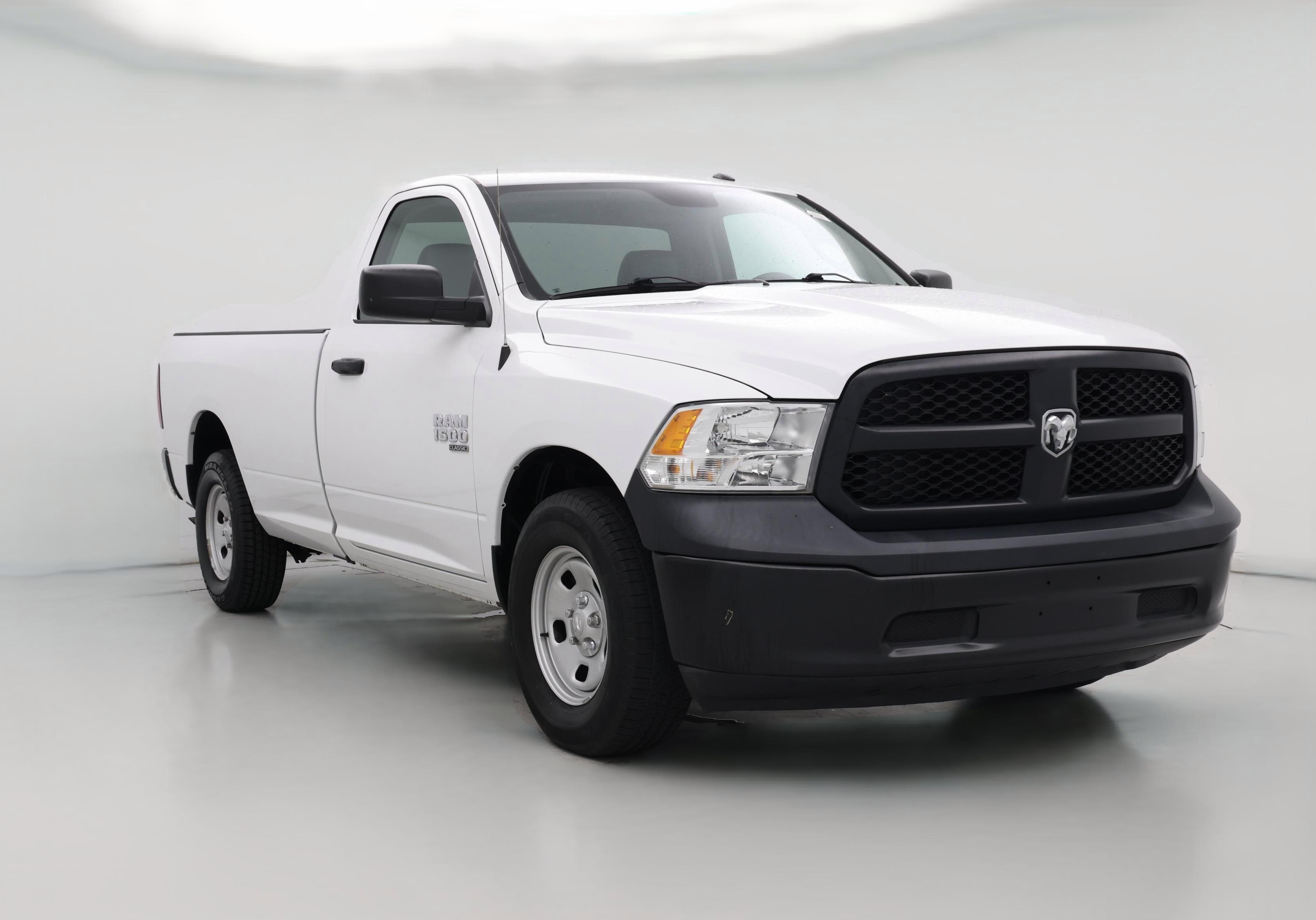 Thumbnail: 2021 RAM 1500 Classic - 1