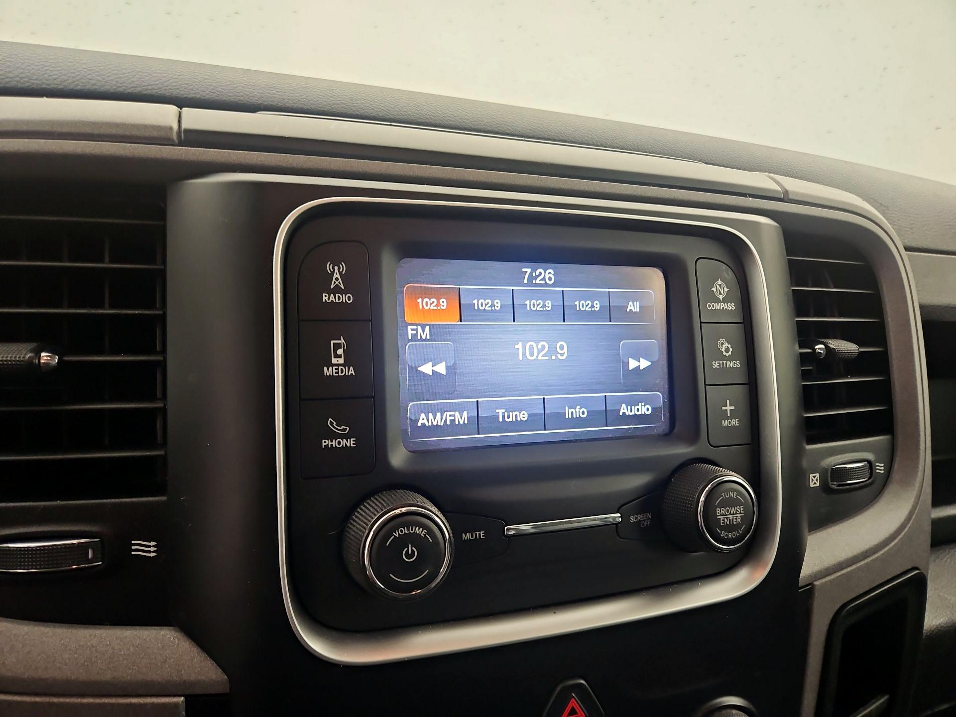 Thumbnail: 2021 RAM 1500 Classic - 15