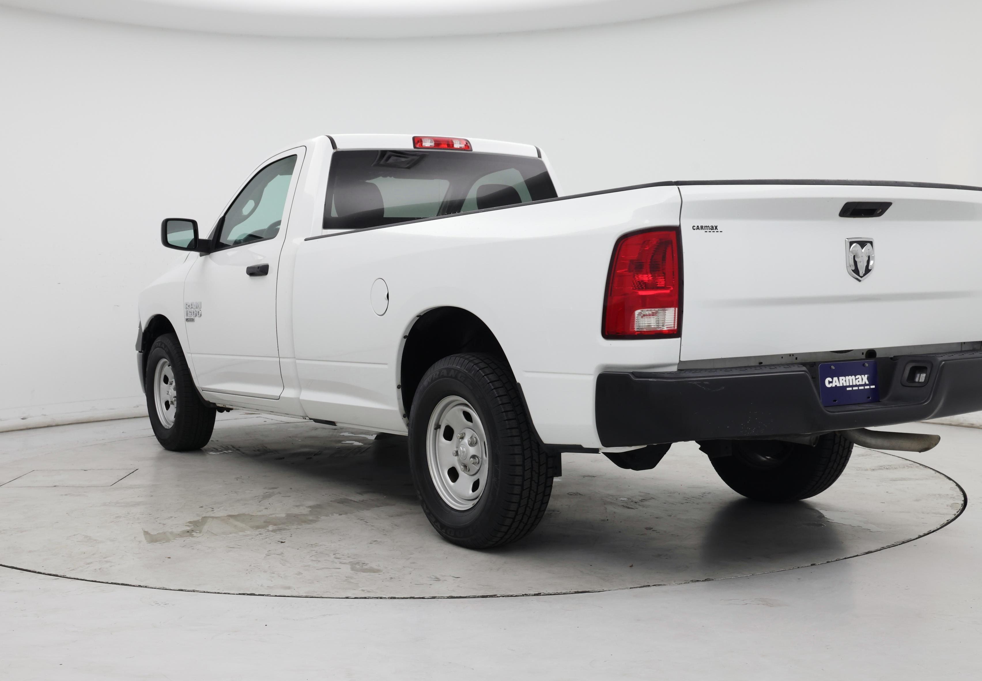 Thumbnail: 2021 RAM 1500 Classic - 2