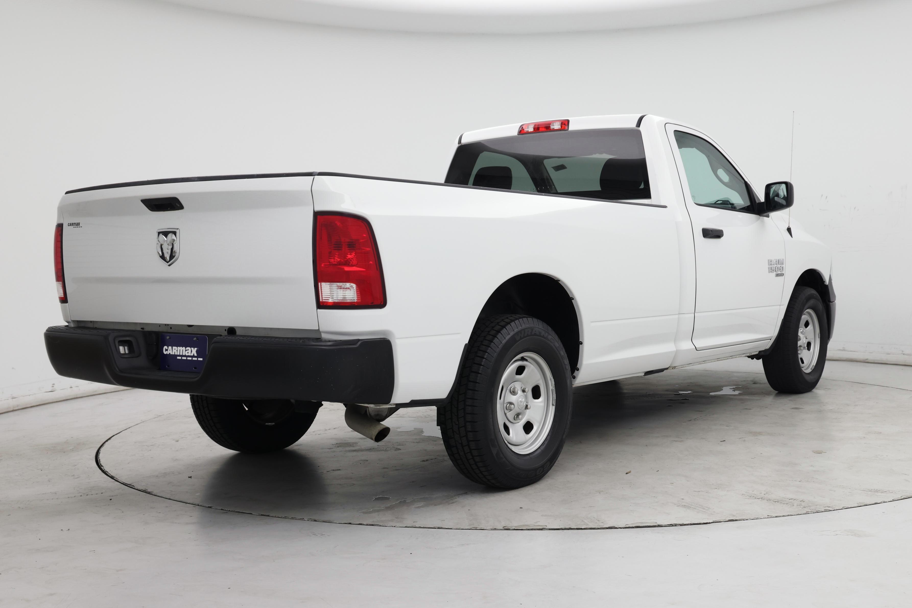 Thumbnail: 2021 RAM 1500 Classic - 8