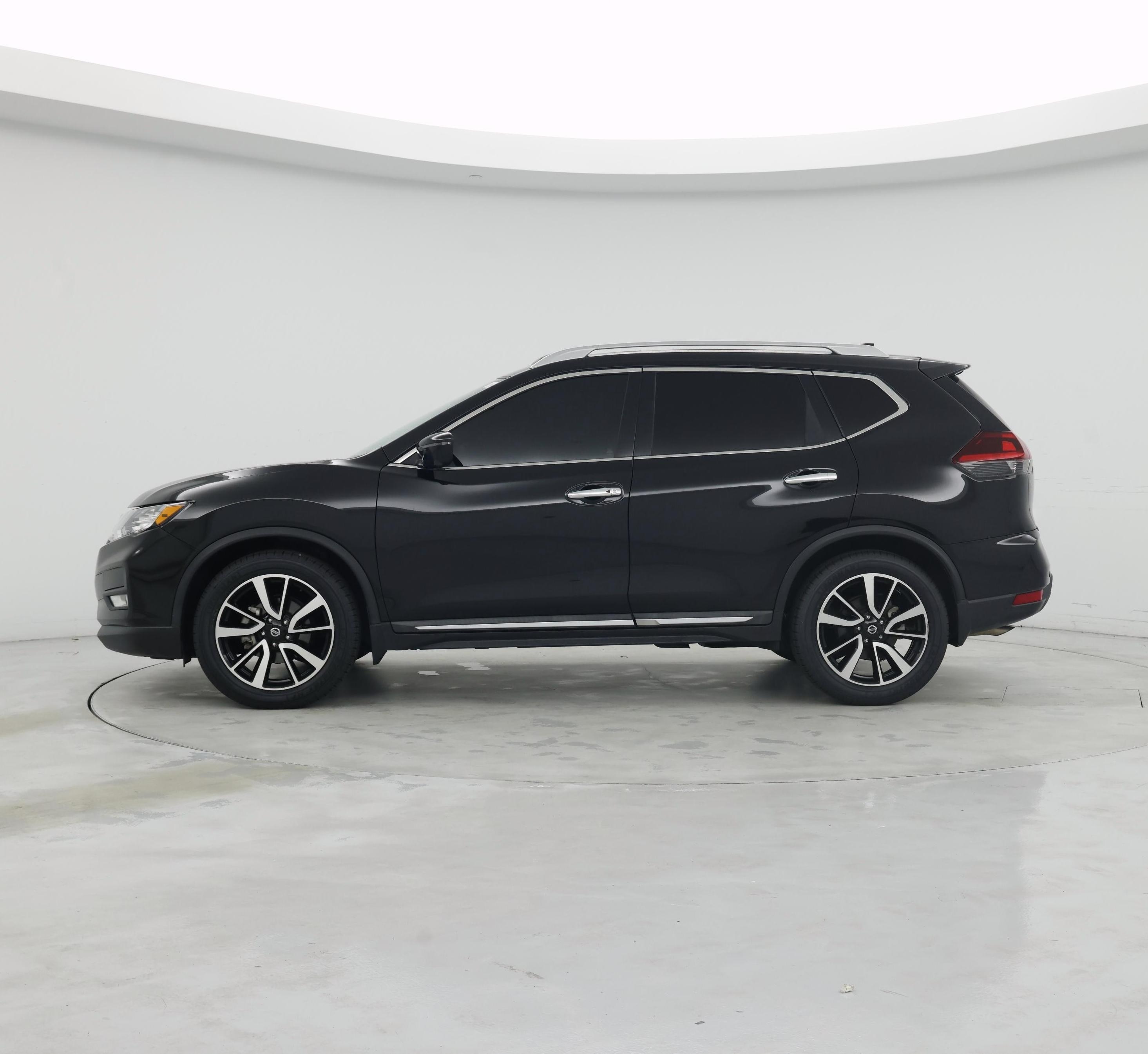 Thumbnail: 2020 Nissan Rogue - 3