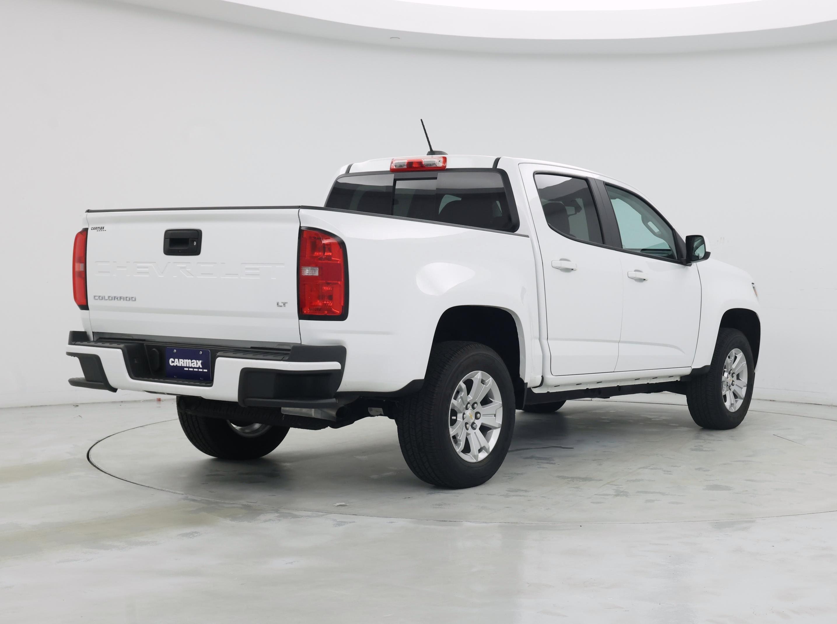 Thumbnail: 2022 Chevrolet Colorado - 8