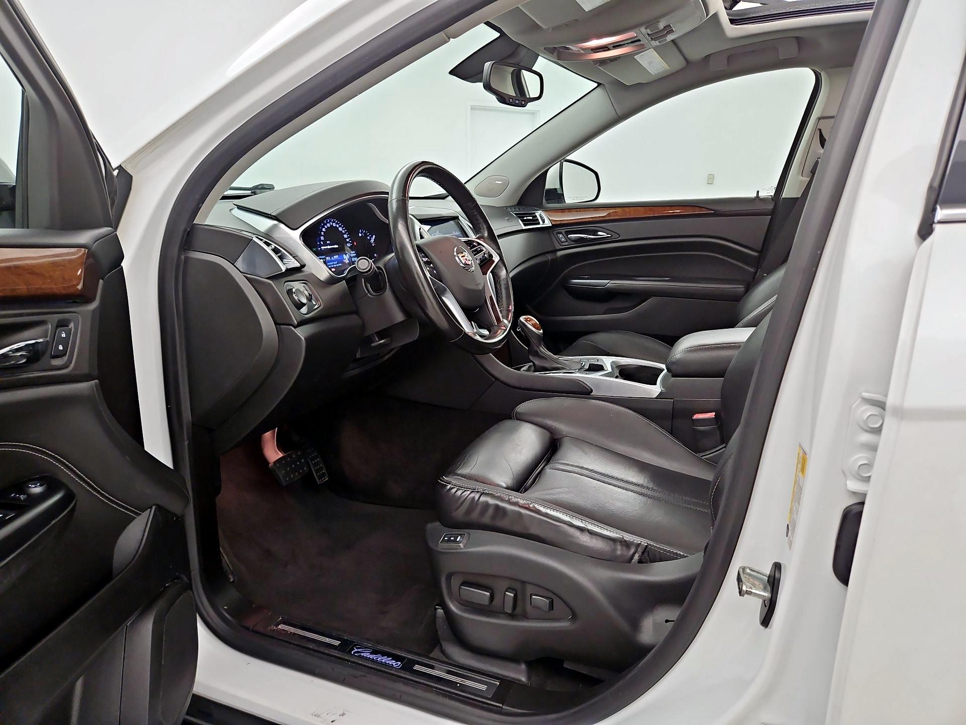 Thumbnail: 2014 Cadillac SRX - 11