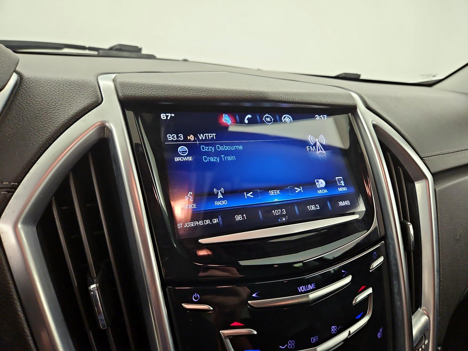 Thumbnail: 2014 Cadillac SRX - 16