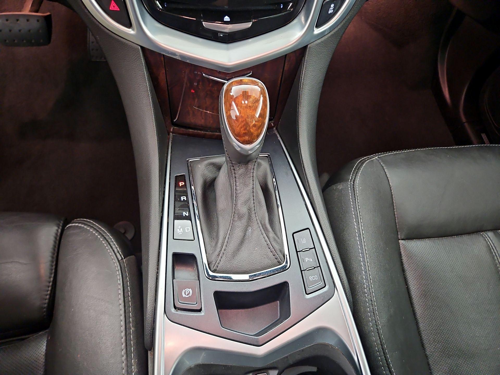 Thumbnail: 2014 Cadillac SRX - 18