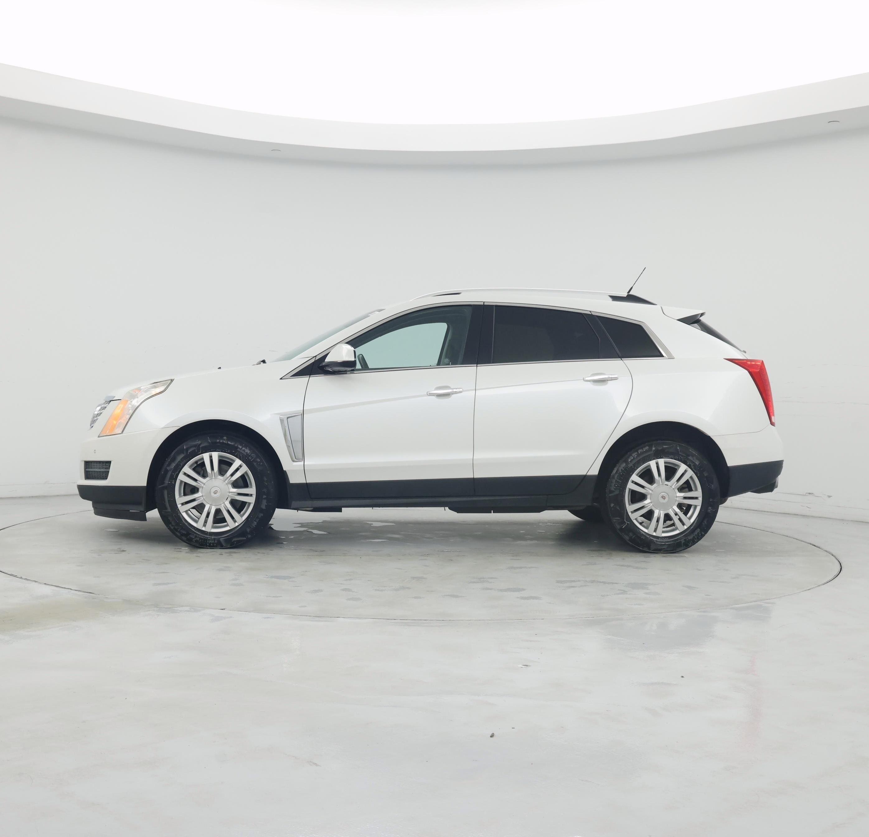 Thumbnail: 2014 Cadillac SRX - 3