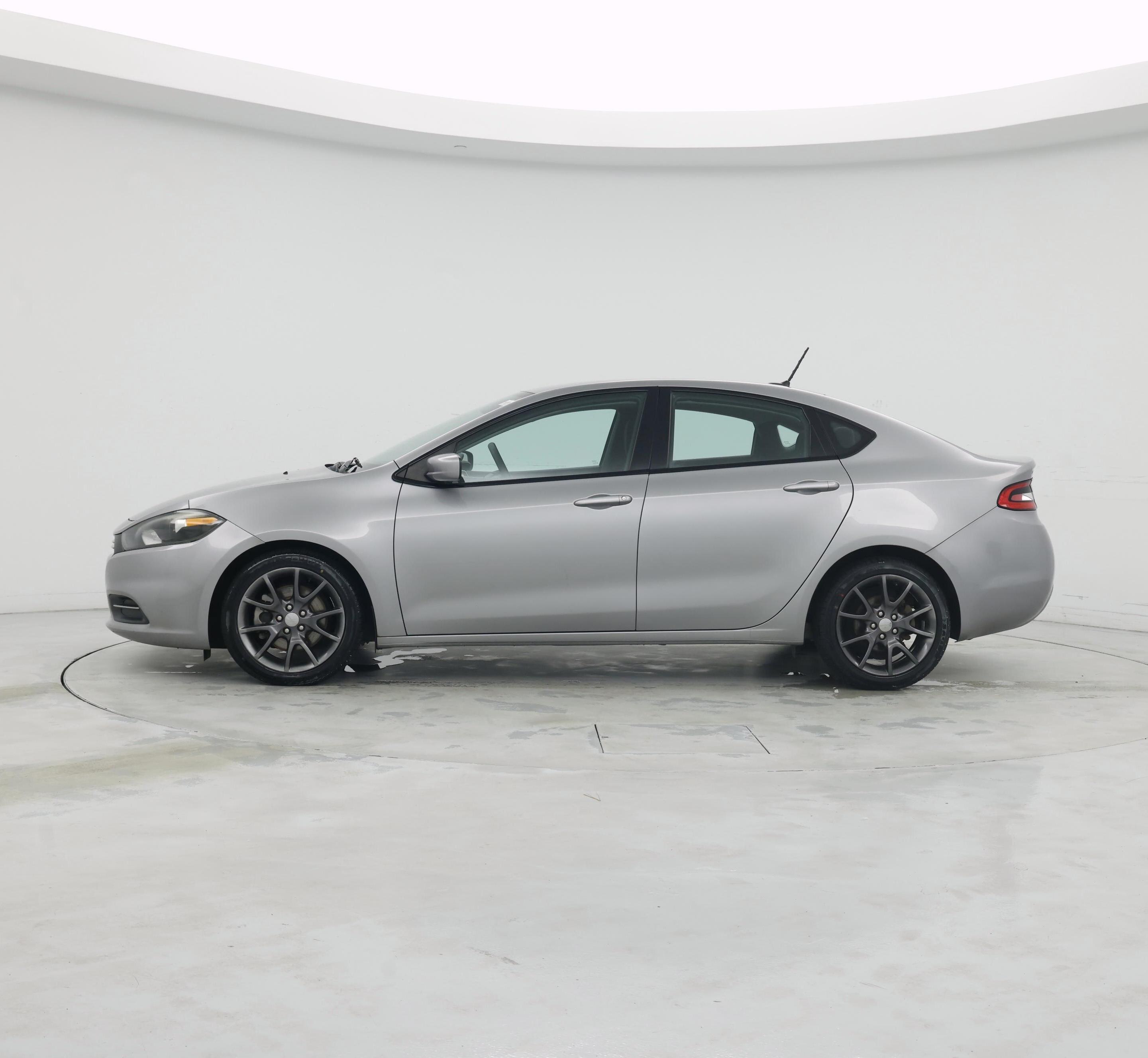 Thumbnail: 2016 Dodge Dart - 3