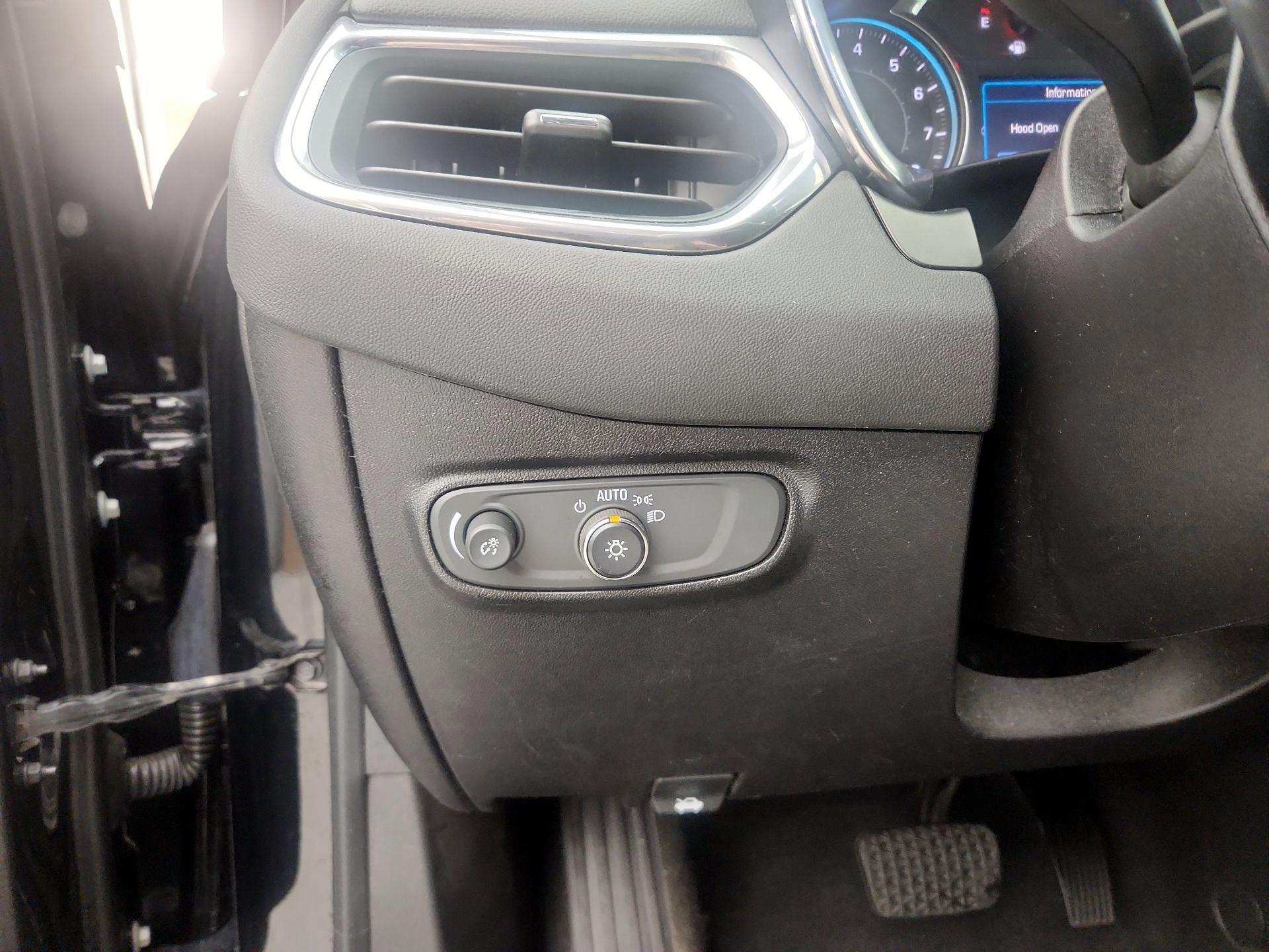 Thumbnail: 2019 Chevrolet Equinox - 13