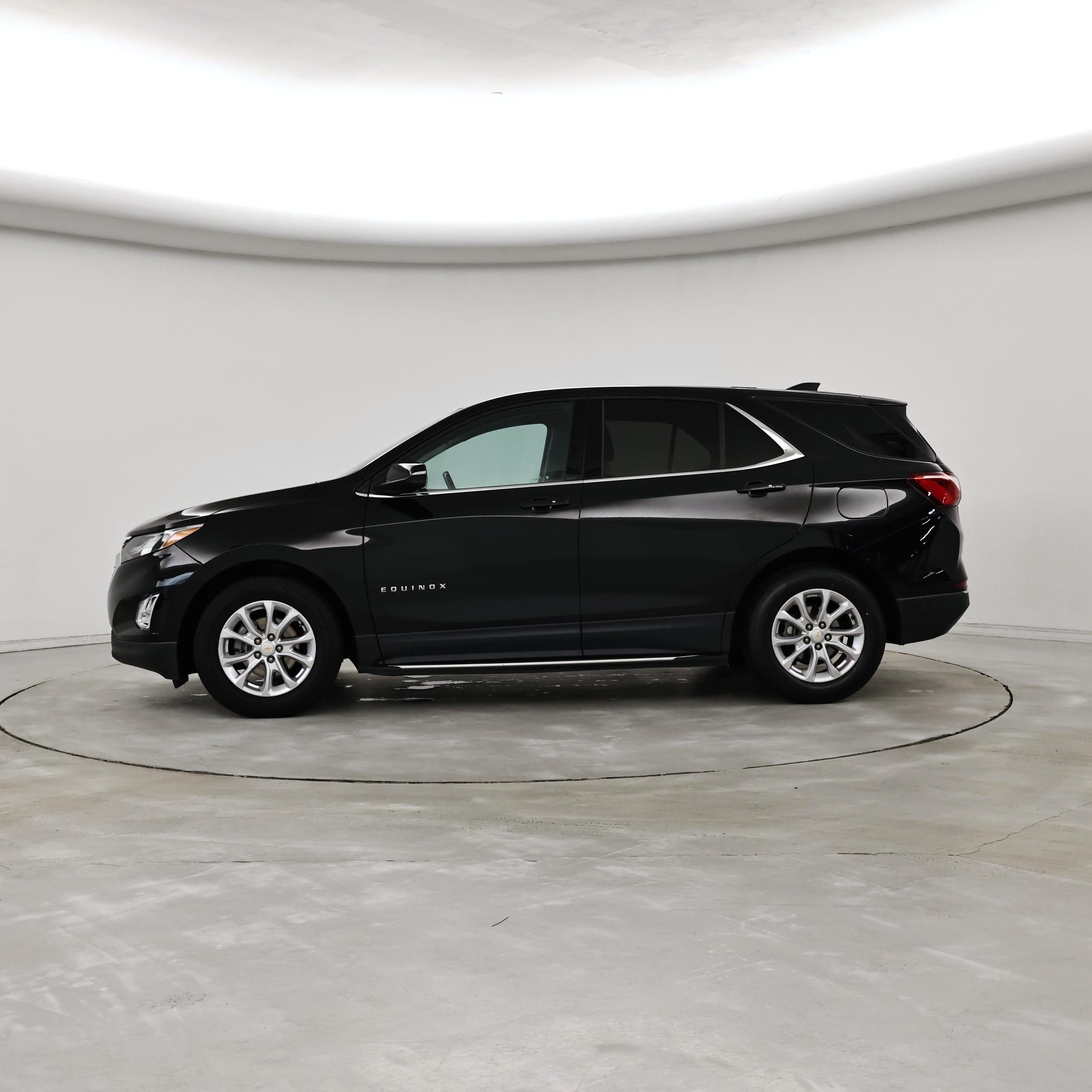 Thumbnail: 2019 Chevrolet Equinox - 3