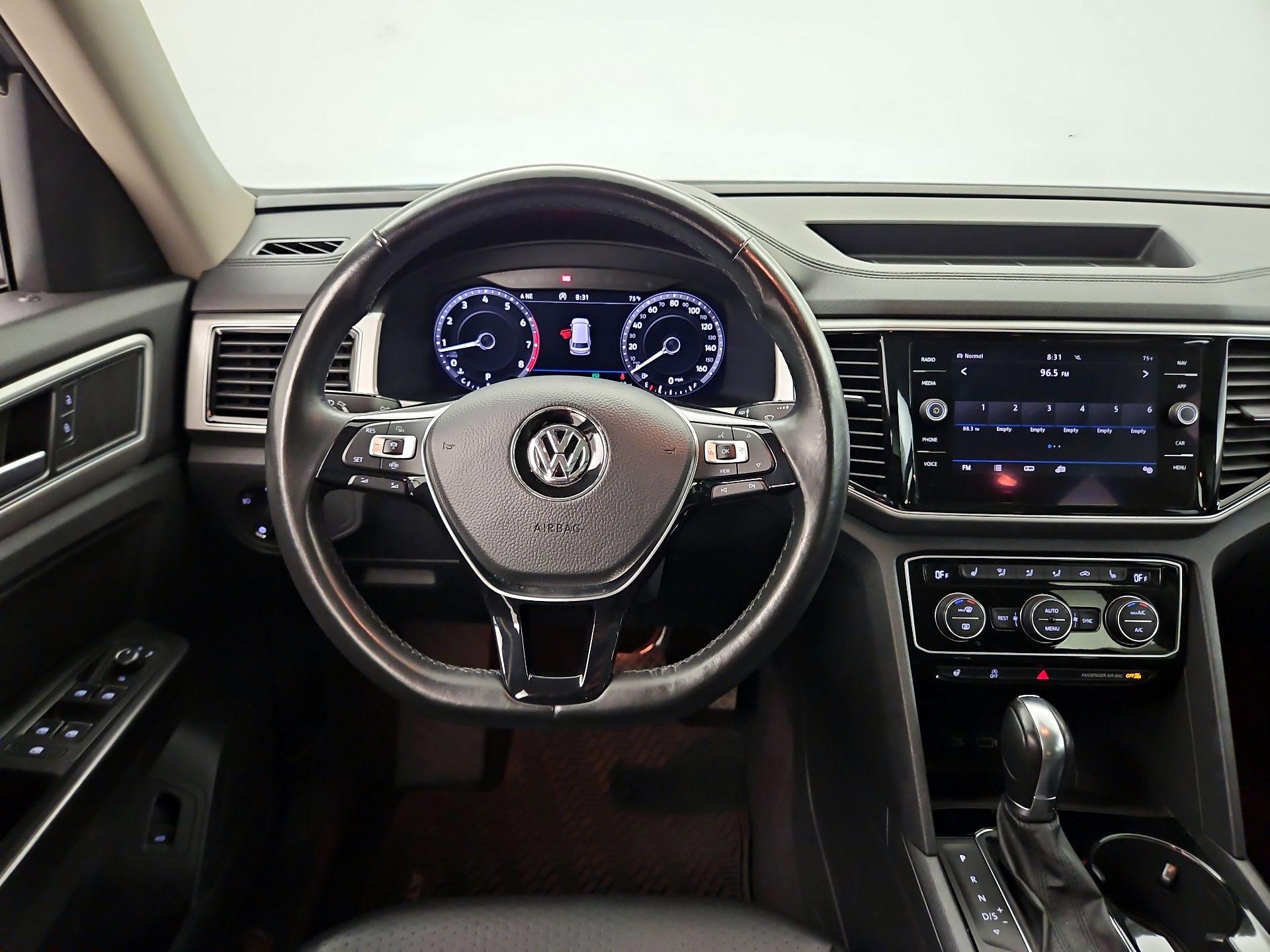 Thumbnail: 2019 Volkswagen Atlas - 10
