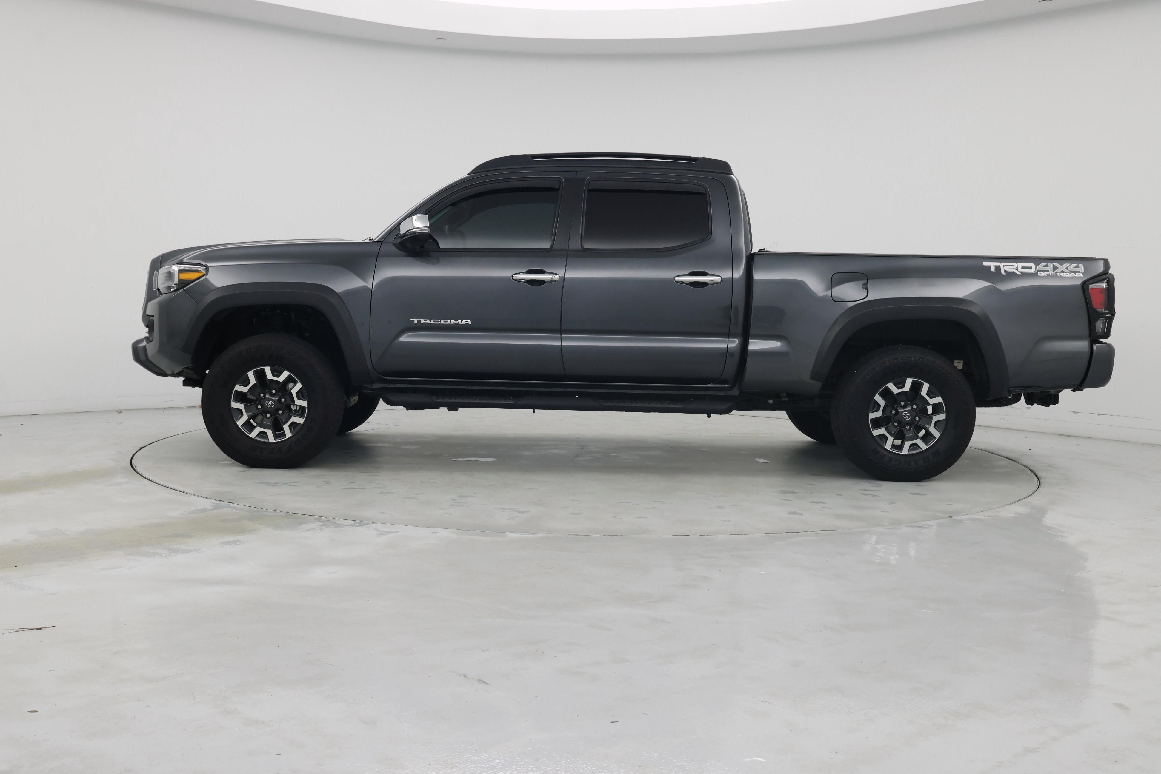 Thumbnail: 2023 Toyota Tacoma - 3